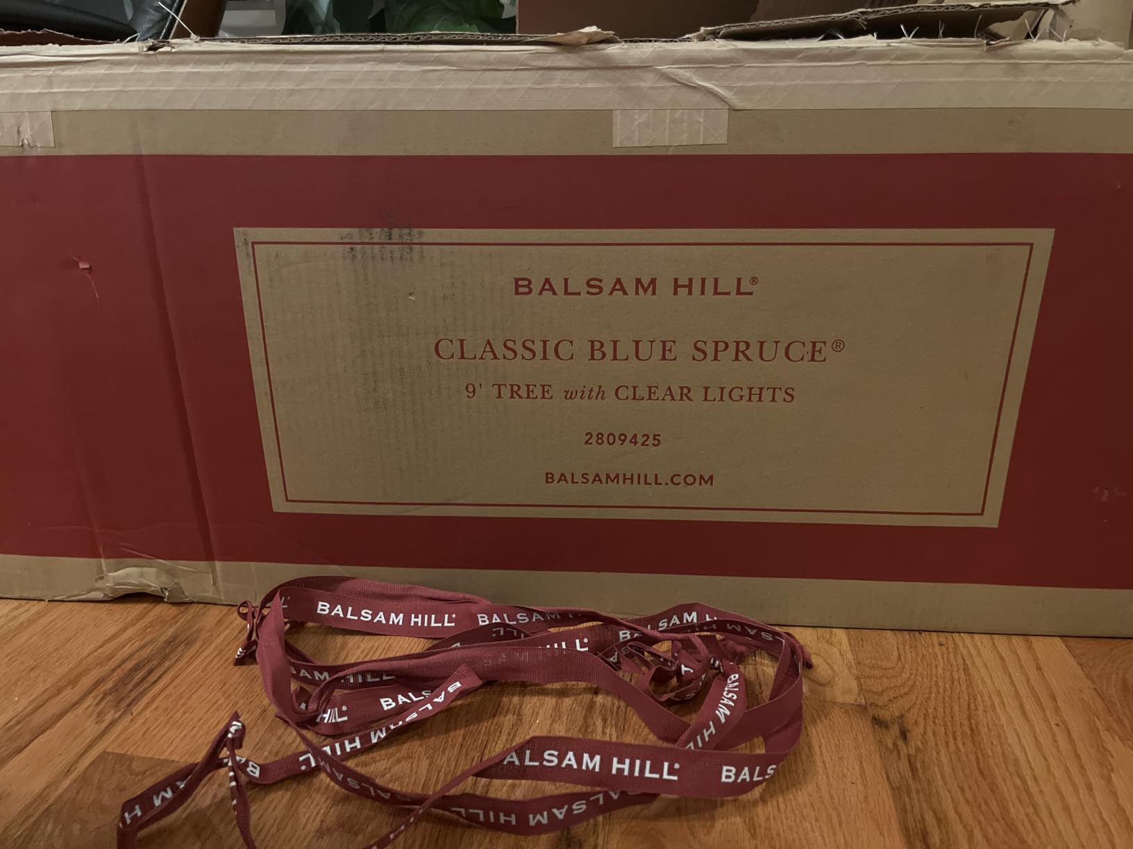 Balsam Hill 9ft Pre-Lit Classic Blue Spruce - Artificial Christmas Tree with 1500 Clear Incandescent Lights, Easy Plug Technology, Premium Stand customer photo 1