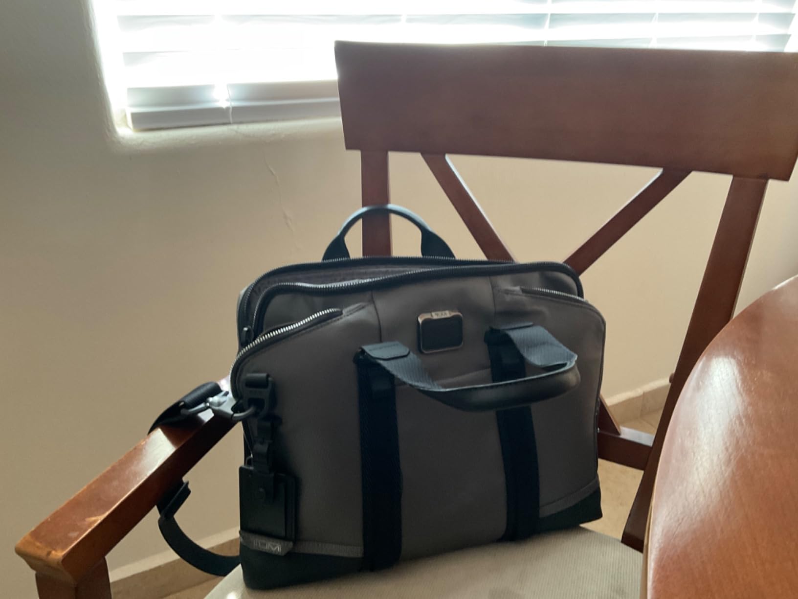 Alpha Bravo Academy Brief - Compact Laptop Briefcase - Travel Laptop Bag - 11.8