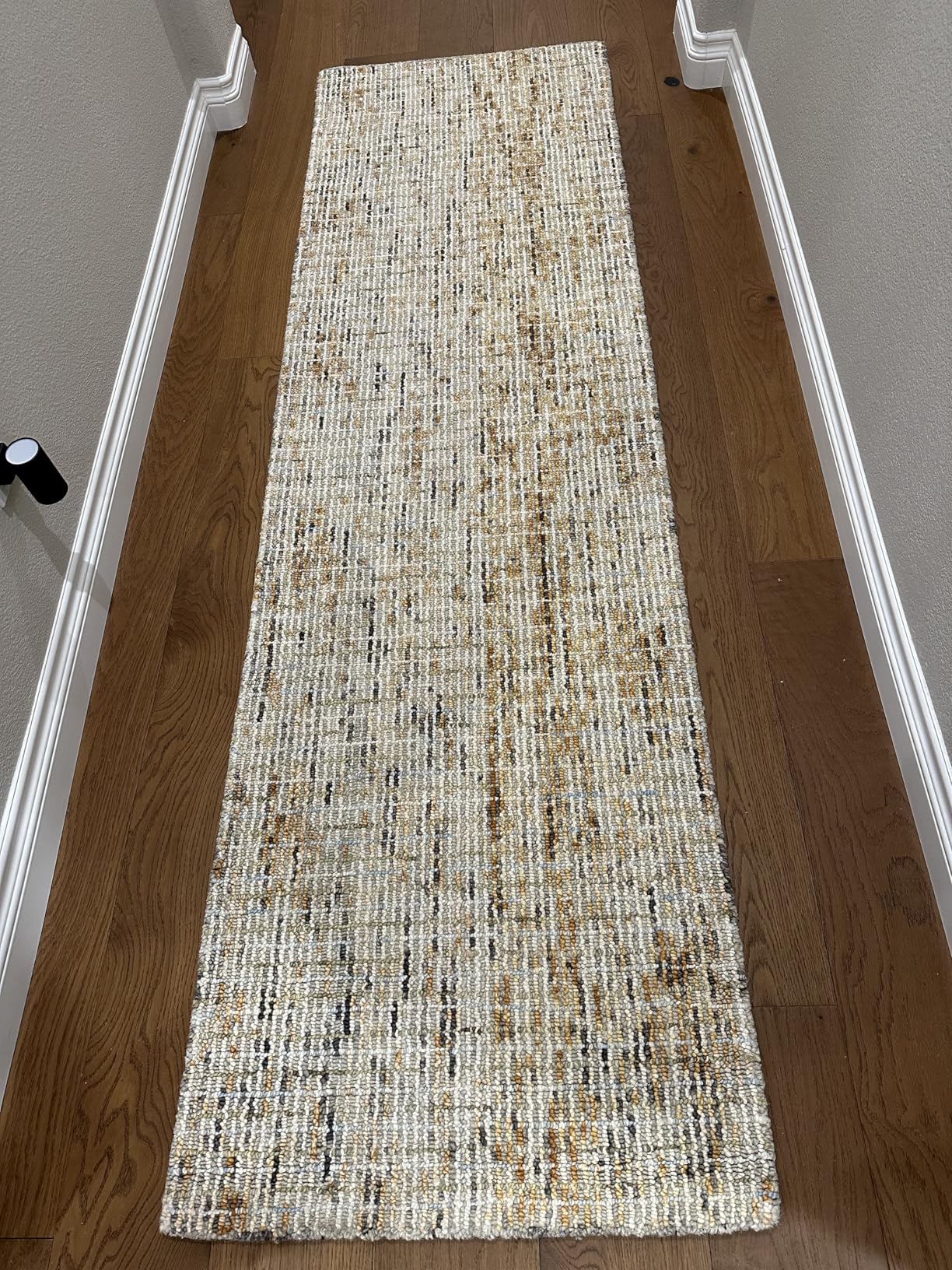 SAFAVIEH Abstract Collection Area Rug - 9' x 12', Grey & Ivory, Handmade Wool, Ideal for High Traffic Areas in Living Room, Bedroom (ABT468J) customer photo 1