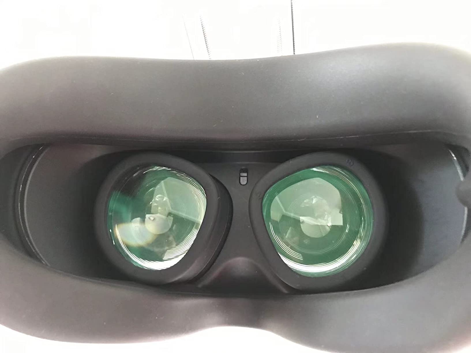 Merryhome(1 Pack) VR Lens Protector, Blue Light Glasses, for Quest 3S/ Quest 2 Accessory, Not for Quest 3, Lens Replacement, Anti-Glare, Dust, Easy to Install-Black customer photo 1