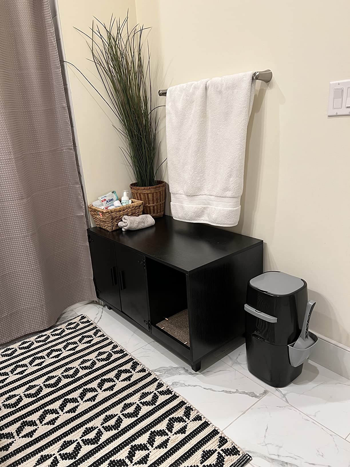 GDLF Modern Wood Pet Crate Cat Washroom Hidden Litter Box Enclosure Furniture House as Table Nightstand with Scratch Pad,Stackable (Black) customer photo 1