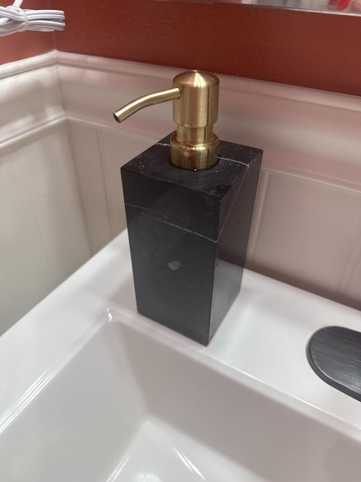 LAGOM HOUSE Marble Soap Dispenser, White Italian Natural Stone Marble Liquid Hand Soap Dispenser Decorative Bottle for Kitchen Bathroom Countertop Gold Stainless Steel Lotion Pump Dispenser customer photo 1