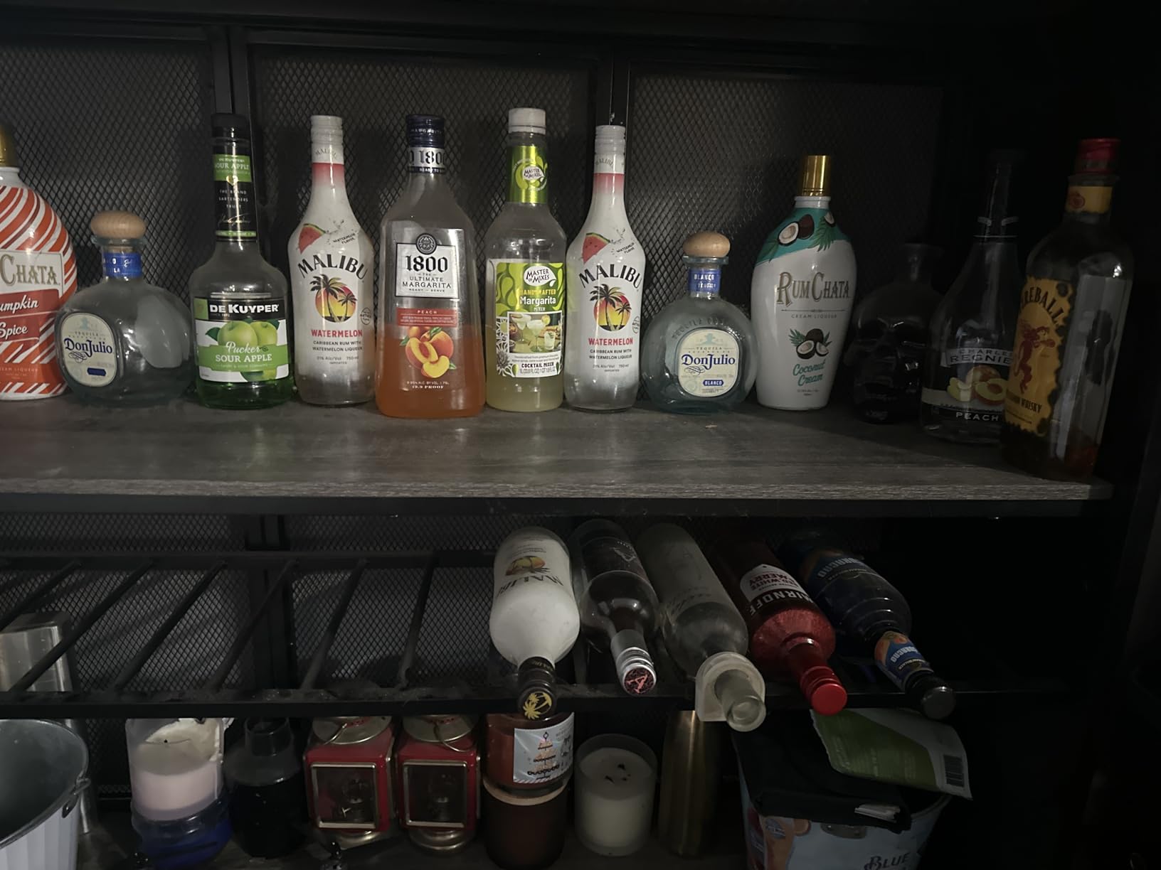 GDLF Home Bar Unit Mini Bar Liquor Cabinet with Storage and Footrest for Home Kitchen Pub (Grey) customer photo 2