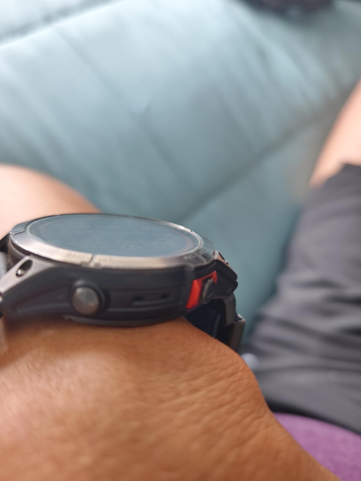 Garmin fenix 7 Solar, adventure smartwatch, with Solar Charging Capabilities, rugged outdoor watch with GPS, touchscreen, Slate Gray and Black Band (Renewed) customer photo 1