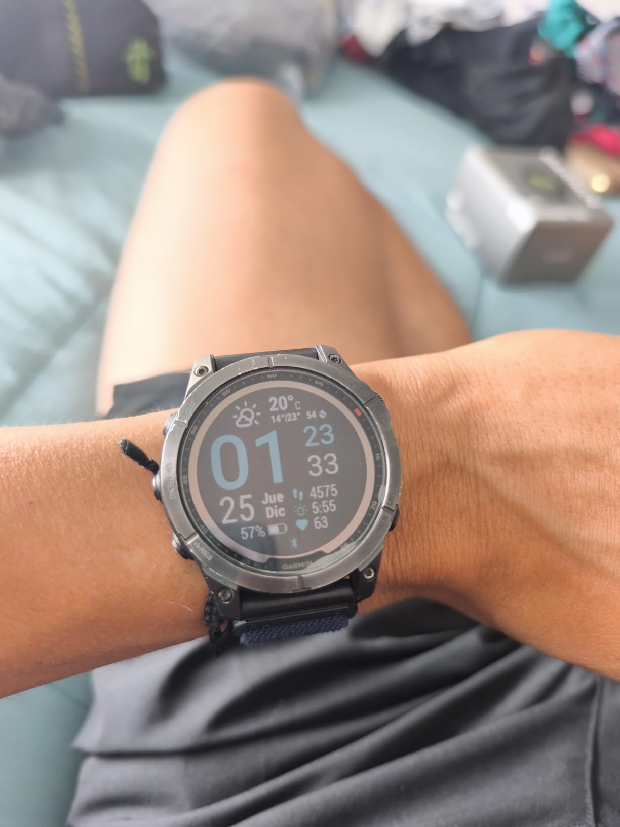 Garmin fenix 7 Solar, adventure smartwatch, with Solar Charging Capabilities, rugged outdoor watch with GPS, touchscreen, Slate Gray and Black Band (Renewed) customer photo 2