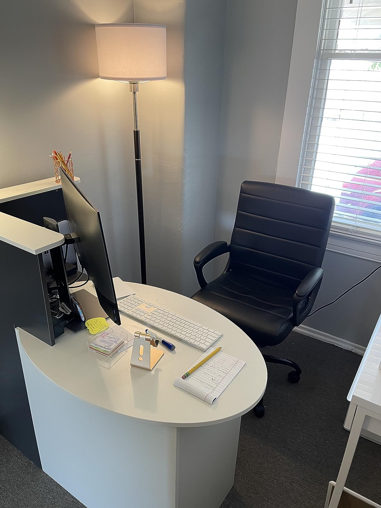 AIEGLE Reception Counter Desk with Adjustable Shelf & Lockable Drawers for Salon Reception Room Checkout Office, White customer photo 1