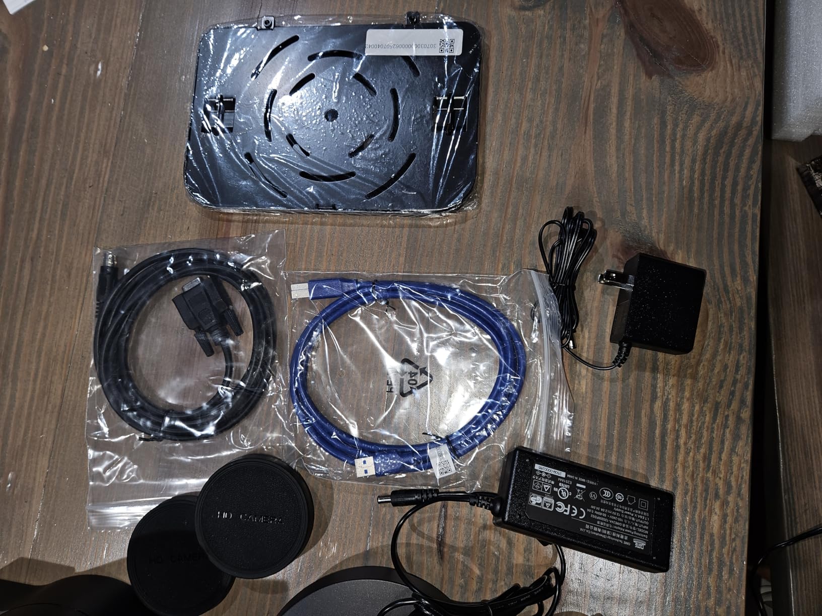 FoMaKo HDMI PTZ Camera,20X Optical Zoom, AI Auto-Tracking Gen 3, PoE, NDI Upgradable, PTZ Camera Bundle with Controller for Church Worship, FMK20SDIx2+KC608 customer photo 1