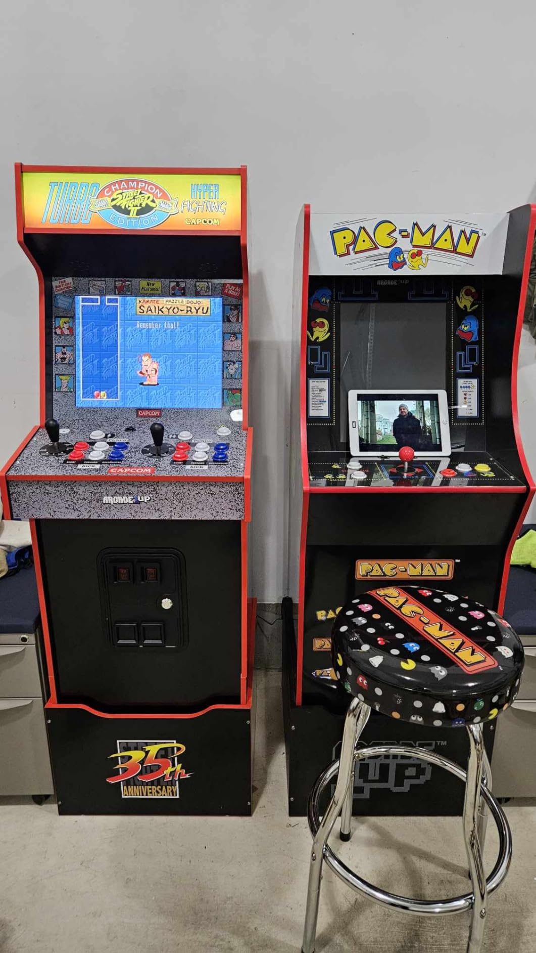 ARCADE1UP Capcom Street Fighter II Champion Turbo Legacy Edition Arcade Game Machine with Riser, Red, Large customer photo 2