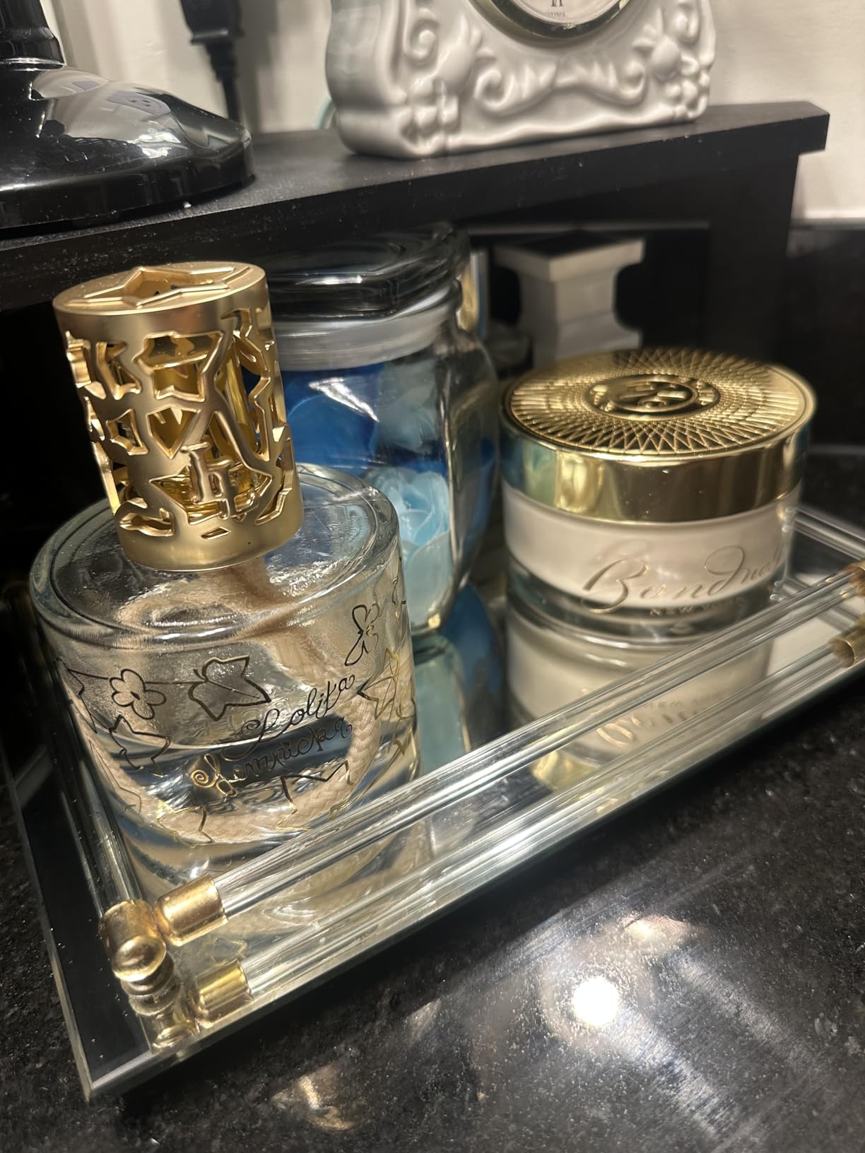 Giftset Lampe Berger - Model Lolita Lempicka - Home Fragrance Diffuser - 4.7 x 3.2 x 3.2 inches - Includes Fragrance 250 milliliters - 8.45 Fluid Ounces (Black) customer photo 2