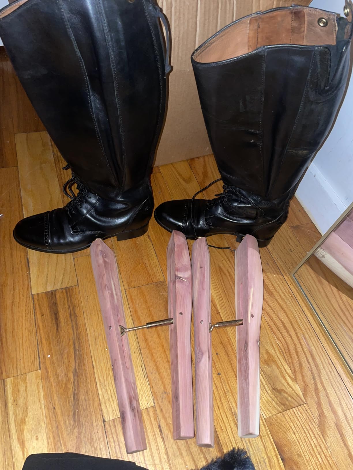 Cedar Boot Tree Shaft Shaper, Tall Boot Inserts Shape Holders - Boot Trees, Stand for Men & Women customer photo 2