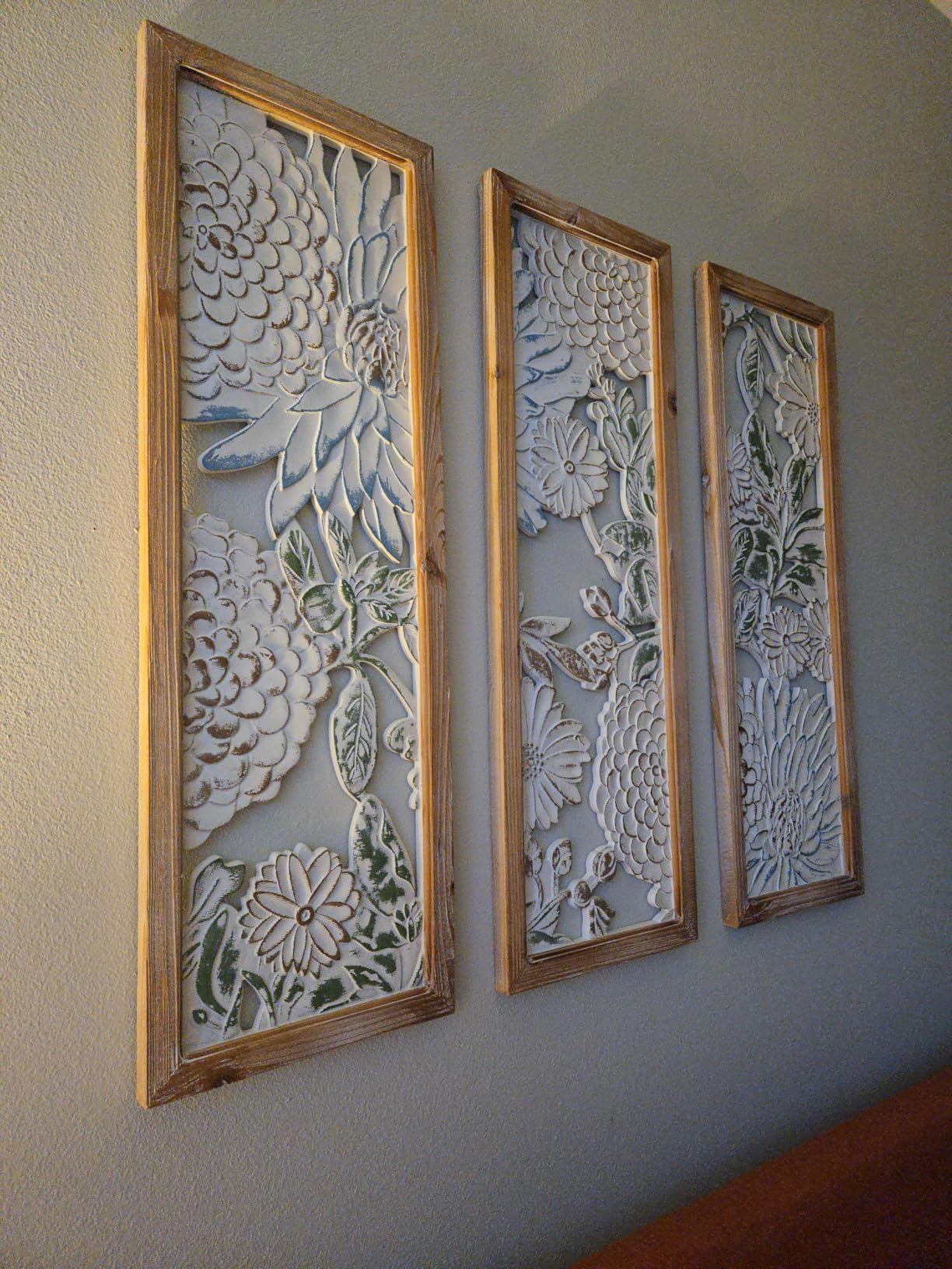 XIAOAIKA Boho Carved Wall Art Decor, 35.5 Inch Hand-Carved Panels, Antique Distressed White Wall Sculpture, Decorative Hanging Wall Décor, Elegant Vintage Wall Art Plaque (3 Panels) customer photo 1
