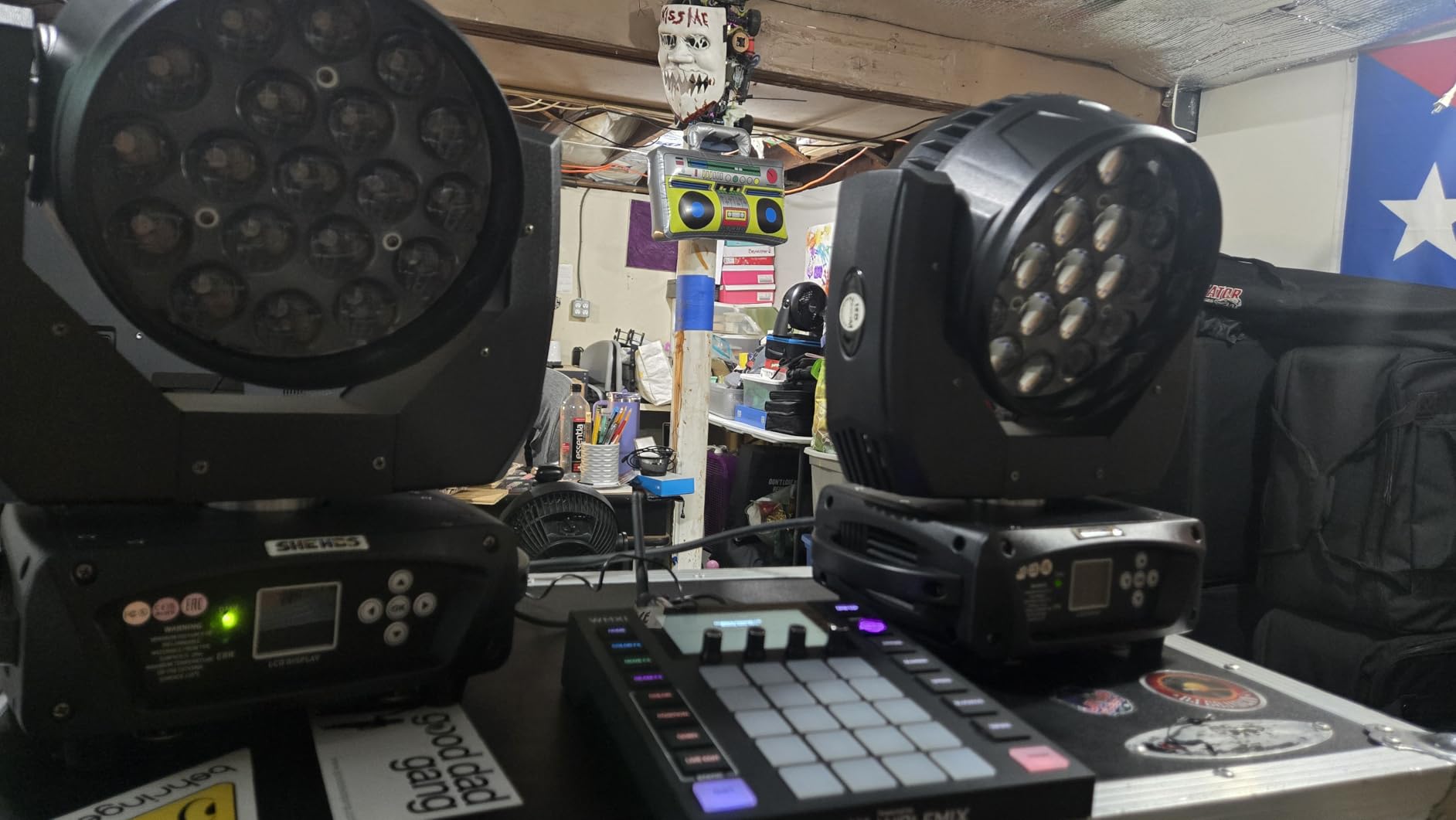 SHEHDS Moving Head Light LED 19x15W RGBW 4in1 B/Wash/Zoom Effect Stage Lights Professional DMX512 & Sound Activated Control DJ Lights for Party Wedding Disco and Nightclub - 1 Pack customer photo 2
