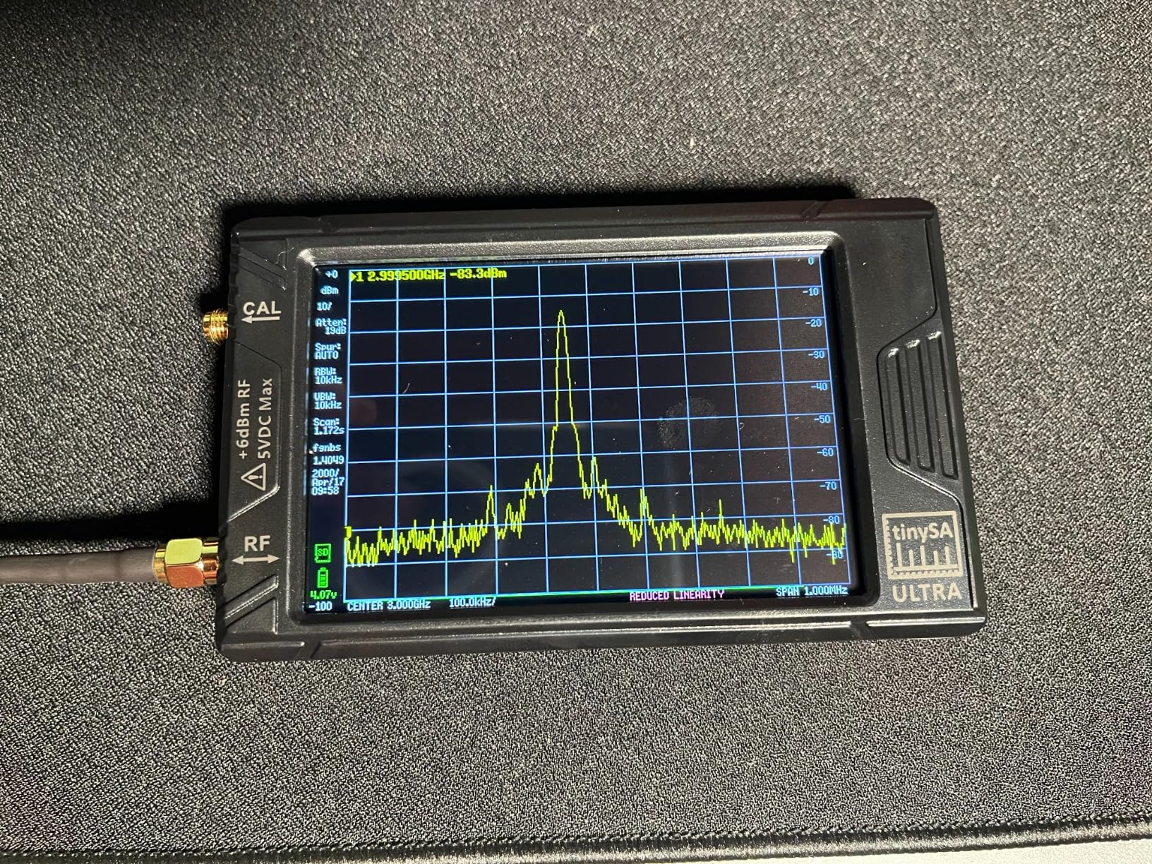 AURSINC TinySA Ultra+ ZS406 Spectrum Analyzer, 4.0 Inch 100kHz-5.4GHz Handheld Frequency Analyzer with 32Gb Card, HW V0.4.6, 2-in-1 Signal Generator MF/HF/VHF UHF Input, 2025 Upgraded customer photo 2