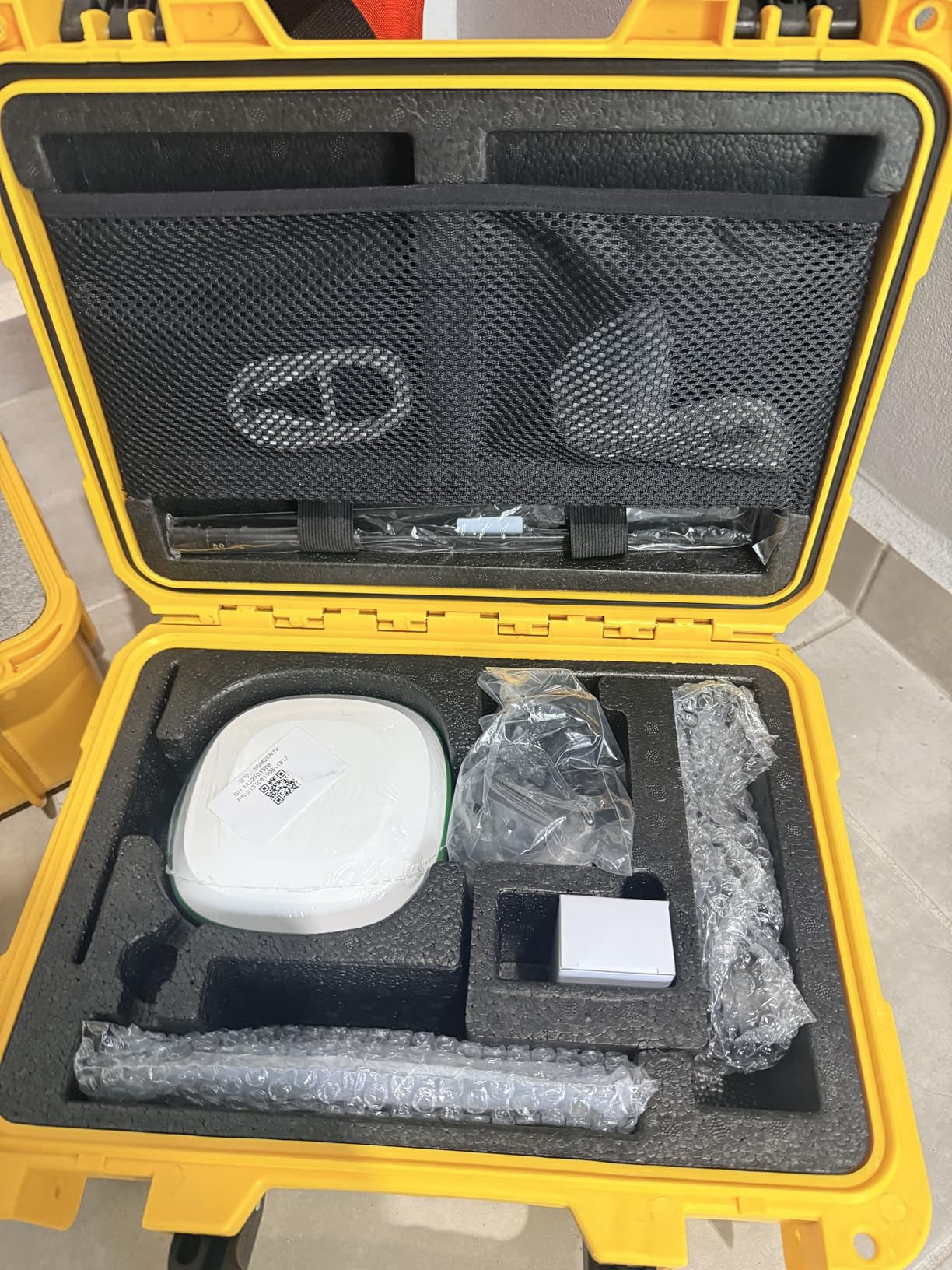 SMA26 Plus GNSS Receivers Base&Rover RTK GPS Land Survey Equipment with Permanent Survey Software, 1cm Accuracy, PPP/NTRIP/UHF Radio/BT Connectivity, IP67 Waterproof, Ideal for Construction and Mapping customer photo 1