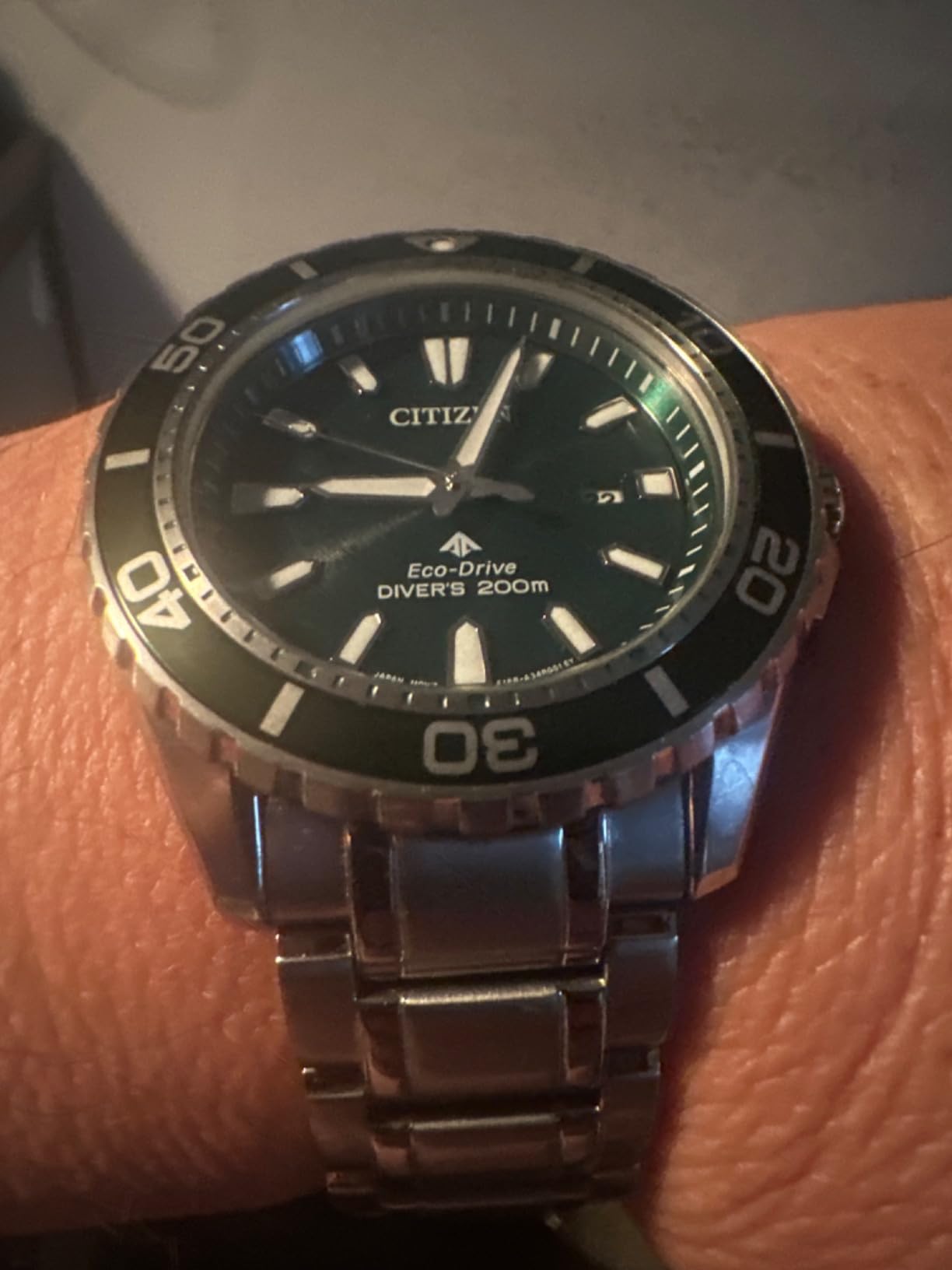 Citizen Men's Promaster Dive Eco-Drive Green Dial, ISO Certified 200M Diver, Stainless Steel with Green Accent Design (Model: BN0199-53X) customer photo 2