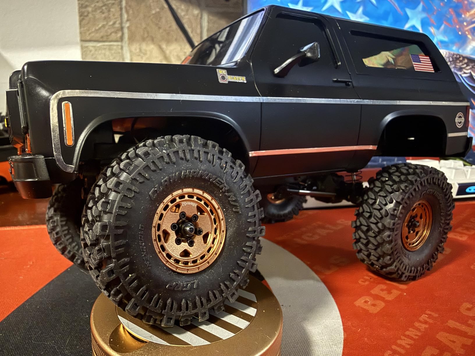 FMS FCX24 1/24 Chevy K5 Blazer 1976s RC Rock Crawler 4x4 RTR customer photo 1