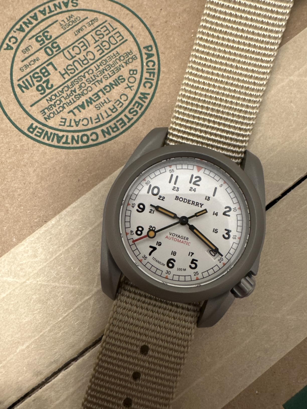 Men's Watch Titanium Automatic Field Watch 40mm Military Watch Day Date Function 100M Waterproof with Nylon Strap Japanese Mechanical Movement & Screw Down Crown-Voyager customer photo 2
