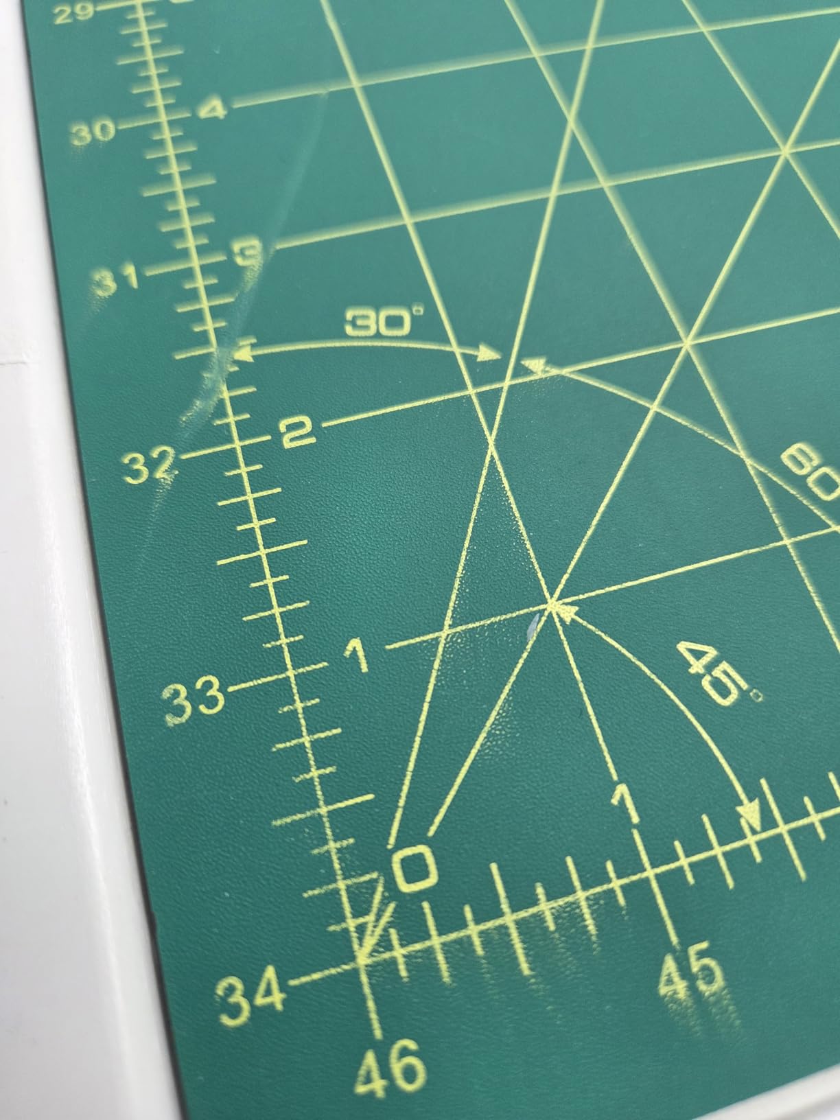 NEWBRAUG 36'' x 48'' Large Self Healing Cutting Double Sided 5-Ply Mat, Big Cutting Board for Rotary Cutting, Quilting, Sewing, Craft, Fabric & Scrapbooking(Green/Black) customer photo 2