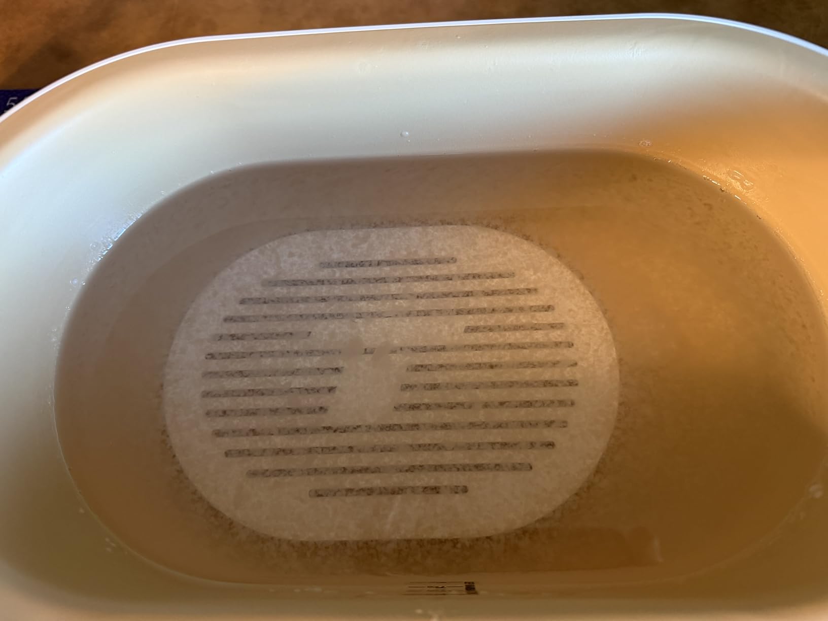 Therabath Professional Thermotherapy TB6 Paraffin Wax Bath - Limited Edition White & Gold Bath - Helps Relieve Arthritis & Muscle Stiffness - for Hands, Feet, & Body - Made in USA - 6 lb. ScentFree customer photo 1