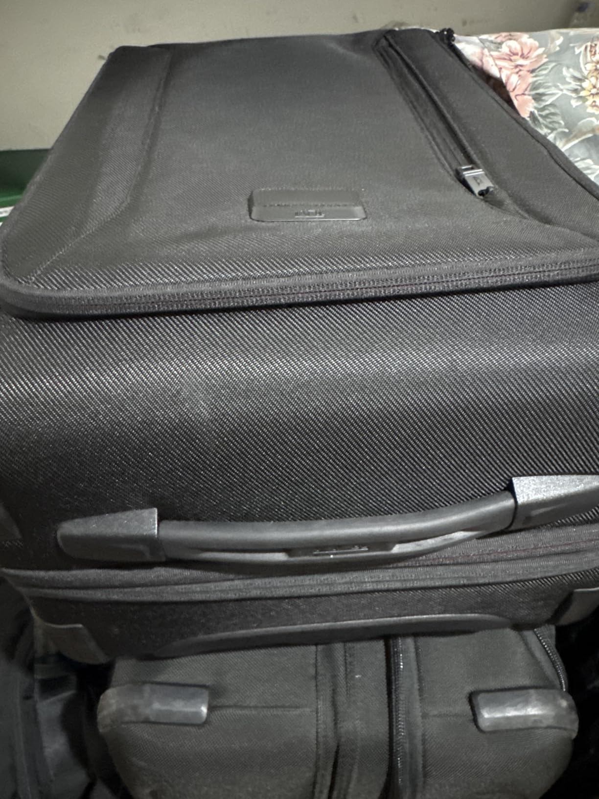 TUMI Aerotour 4 Wheel Expandable Luggage - Men's and Women's Lightweight Business and Leisure Travel Suitcase - 21.75
