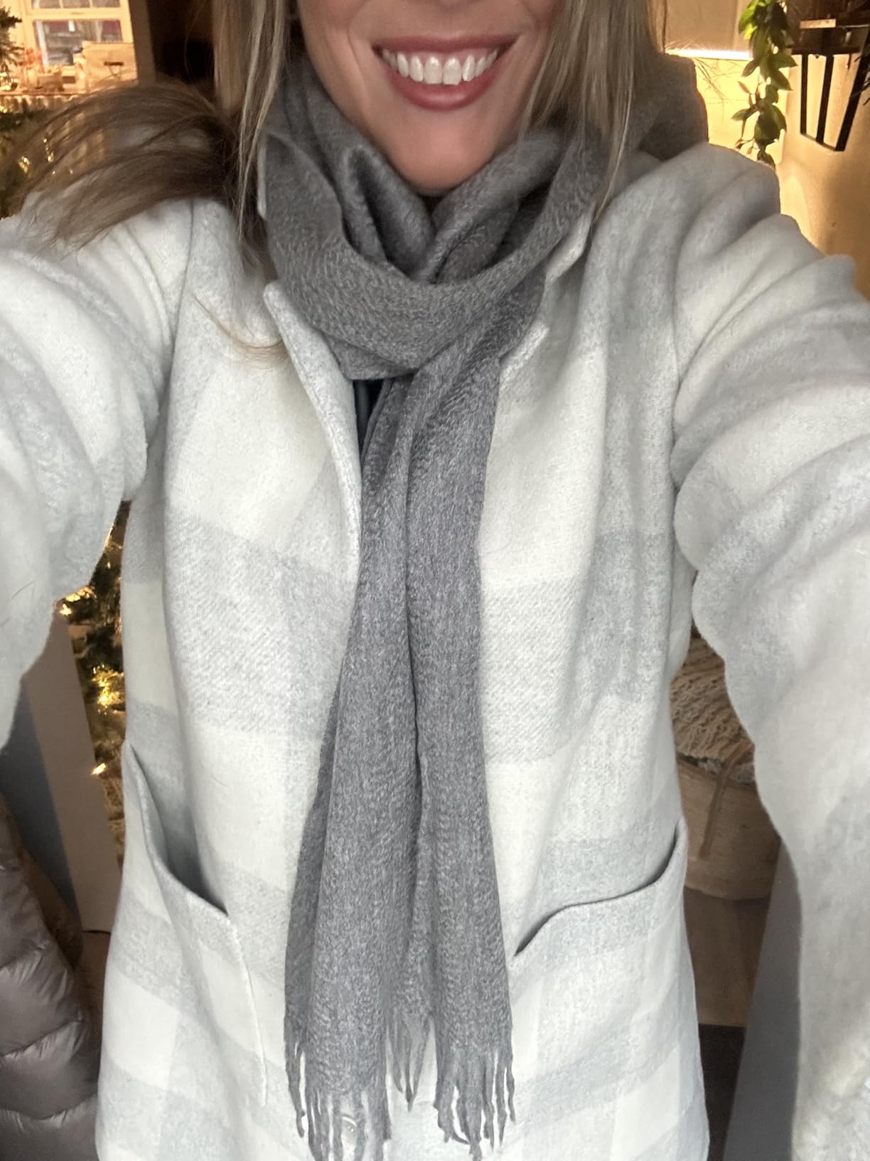 Pure 100% Cashmere Scarf with Fringed Edges, Ultra Soft Large Cashmere Shawl Wrap for Women and Men customer photo 1