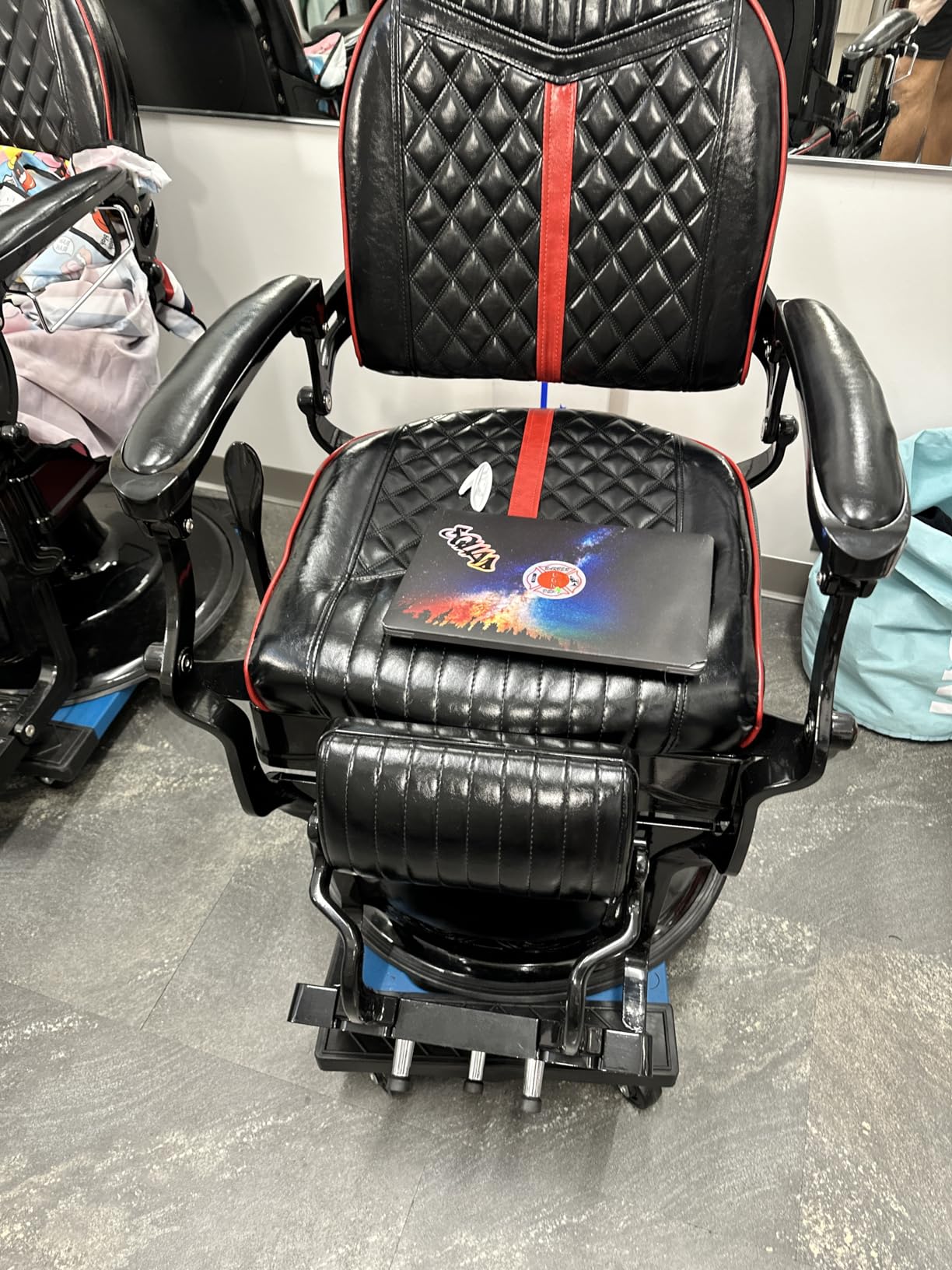 BarberPub Heavy Duty Metal Vintage Barber Chair All Purpose Professional Hydraulic Reclining Salon Beauty Spa Chair Styling Equipment 8730 (Red) customer photo 2