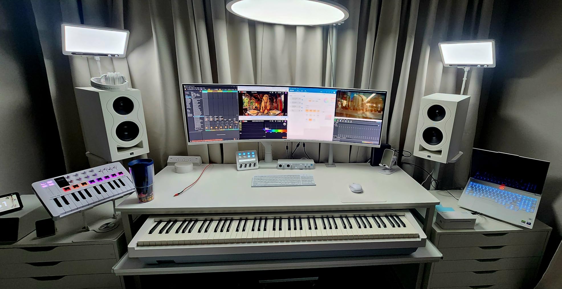 Music Studio Desk with Keyboard Tray and Height Adjustment Bracket, for Full 88 Keys (Music Producer Desk) customer photo 2