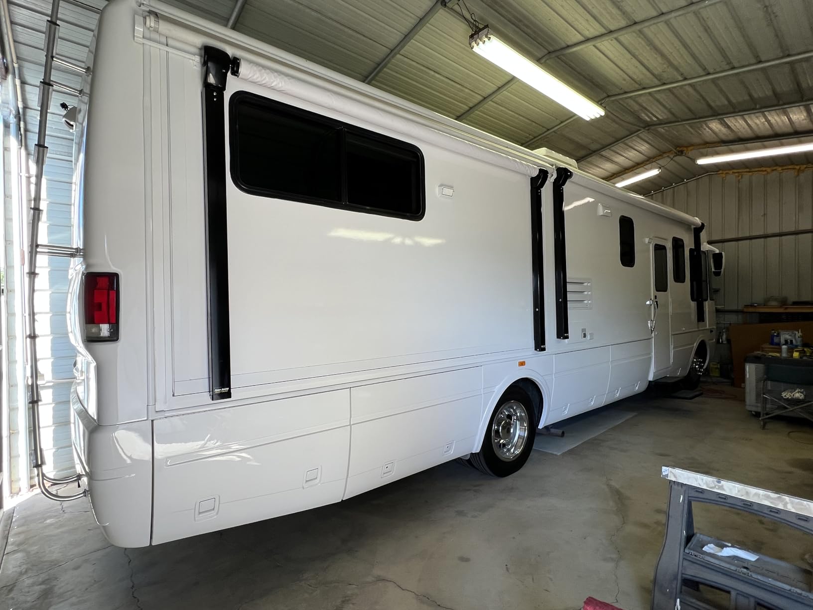 Black Electric Power RV Awning Frame and Fabric Assemblies Full Set for RV,5th Wheel,Travel Trailers,Toy Haulers,and Motorhome RV Trailer Awning for Home or Camper (15Feet, Grey Fade) customer photo 2
