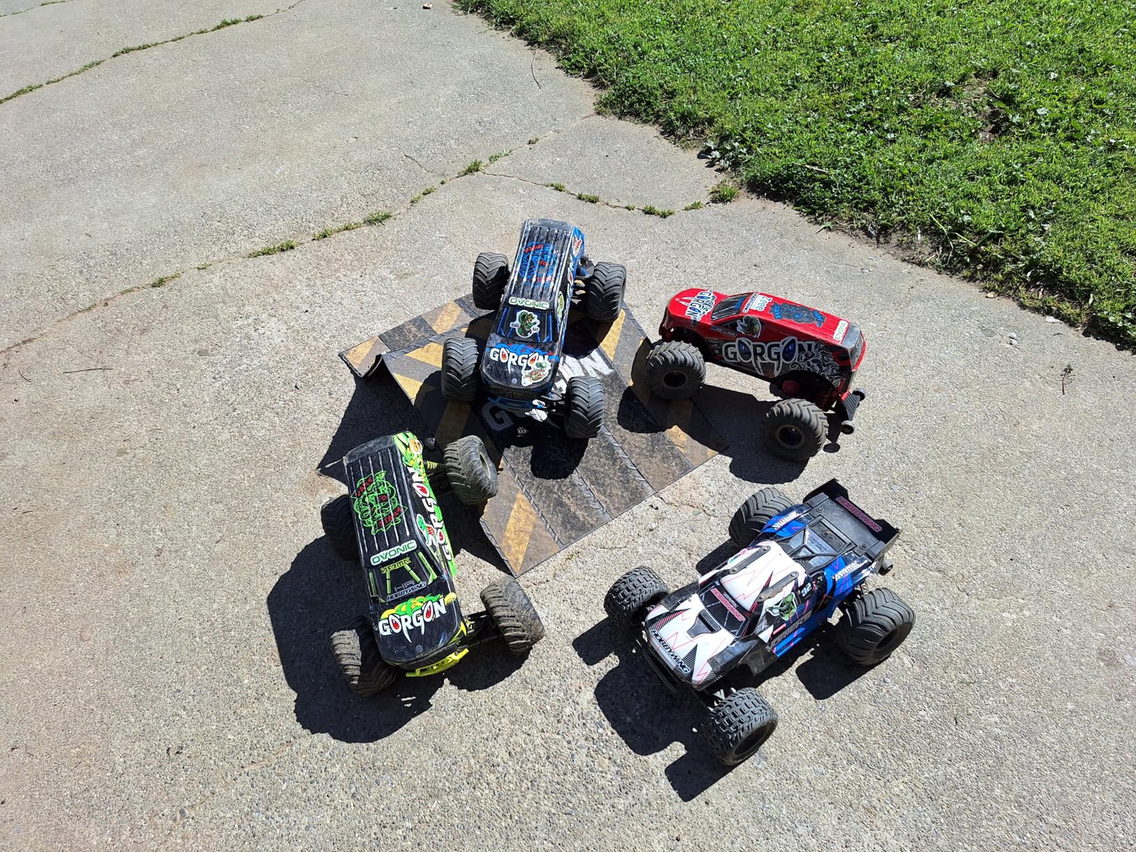 ARRMA RC Monster Truck 1/10 Gorgon 4X2 MEGA 550 Brushed Monster Truck RTR customer photo 1