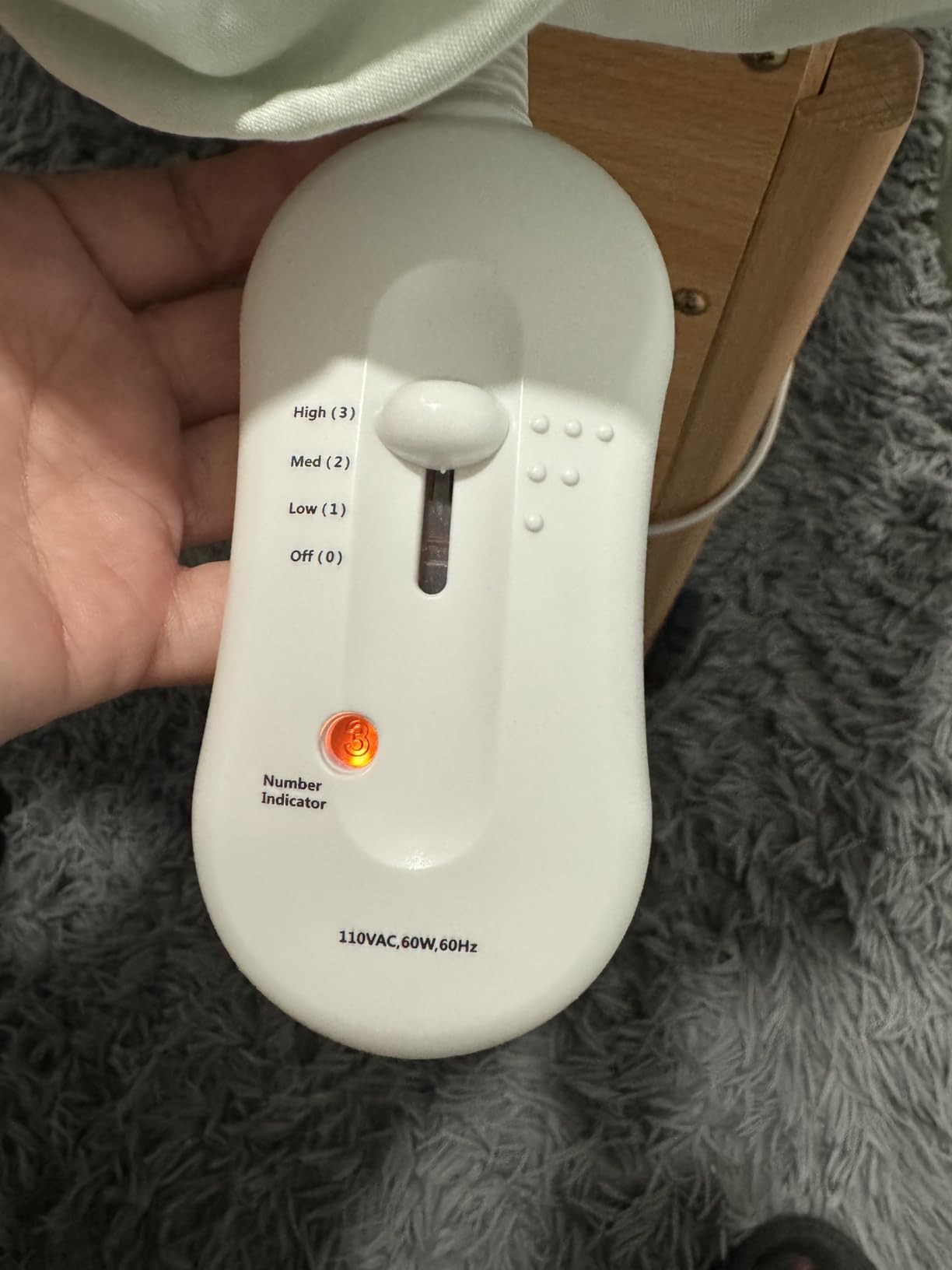 Therapist's Choice Massage Table Warmer, 3 Heat Settings, Detachable Controller, 13 Foot Power Cord For Use with Massage Tables Only, Do Not Use as a Bed Blanket customer photo 1