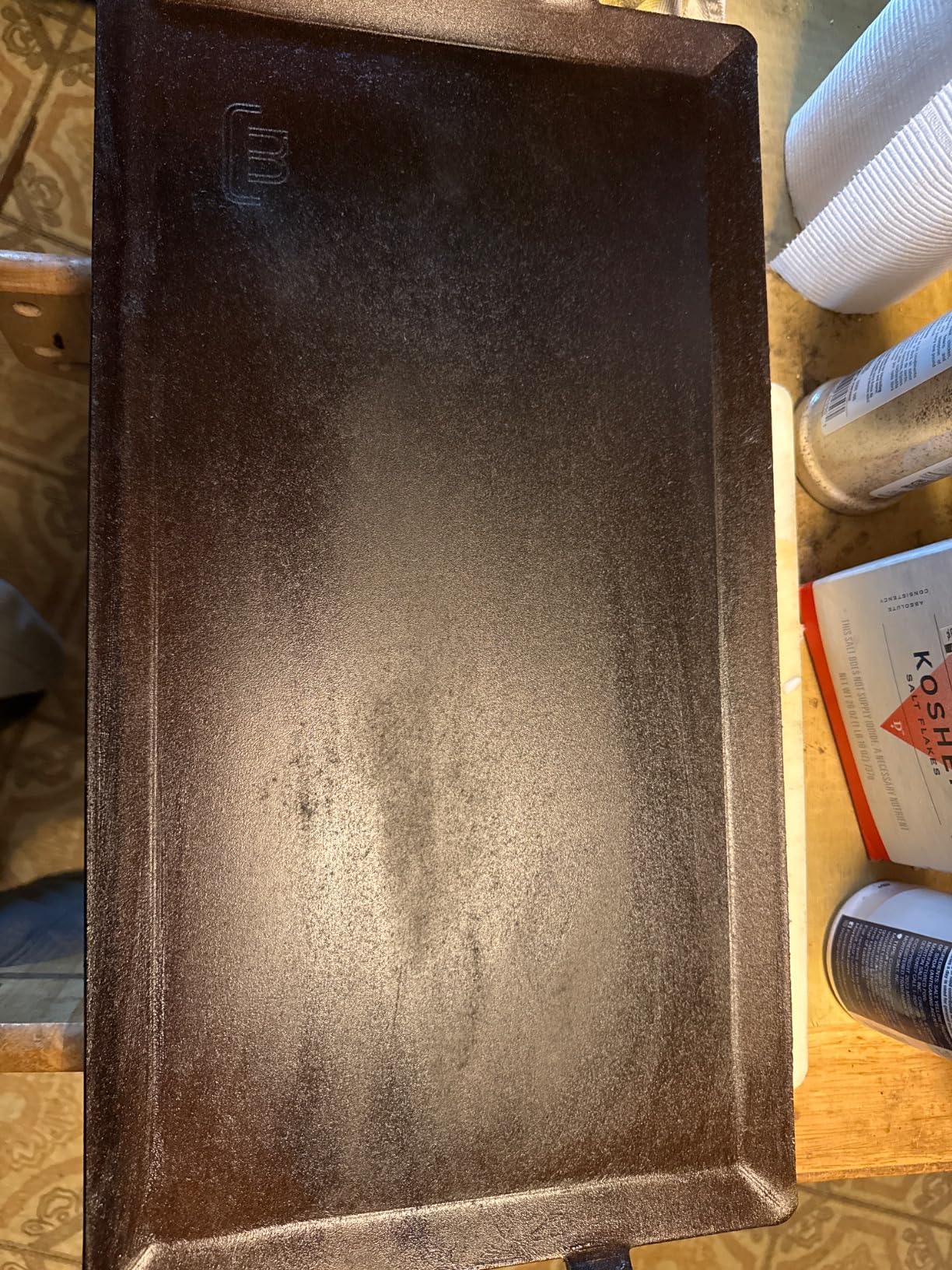 Made In Cookware | Carbon Steel Griddle + Grill Press - (Like Cast Iron, but Better) | Professional Cookware | Crafted in Sweden | Induction Compatible customer photo 1