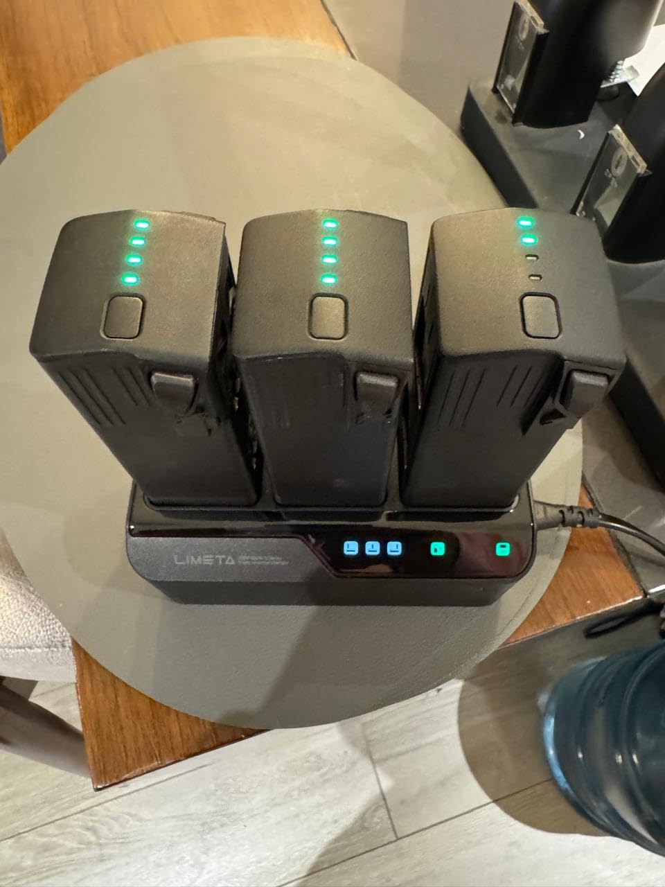 LIMETA Mavic 3 Battery Charger for DJI Mavic 3 pro Enterprise Classic Cine Thermal Drone Battery Pack 200W Fast Charging Station Hub with Charge Discharge Storage customer photo 2