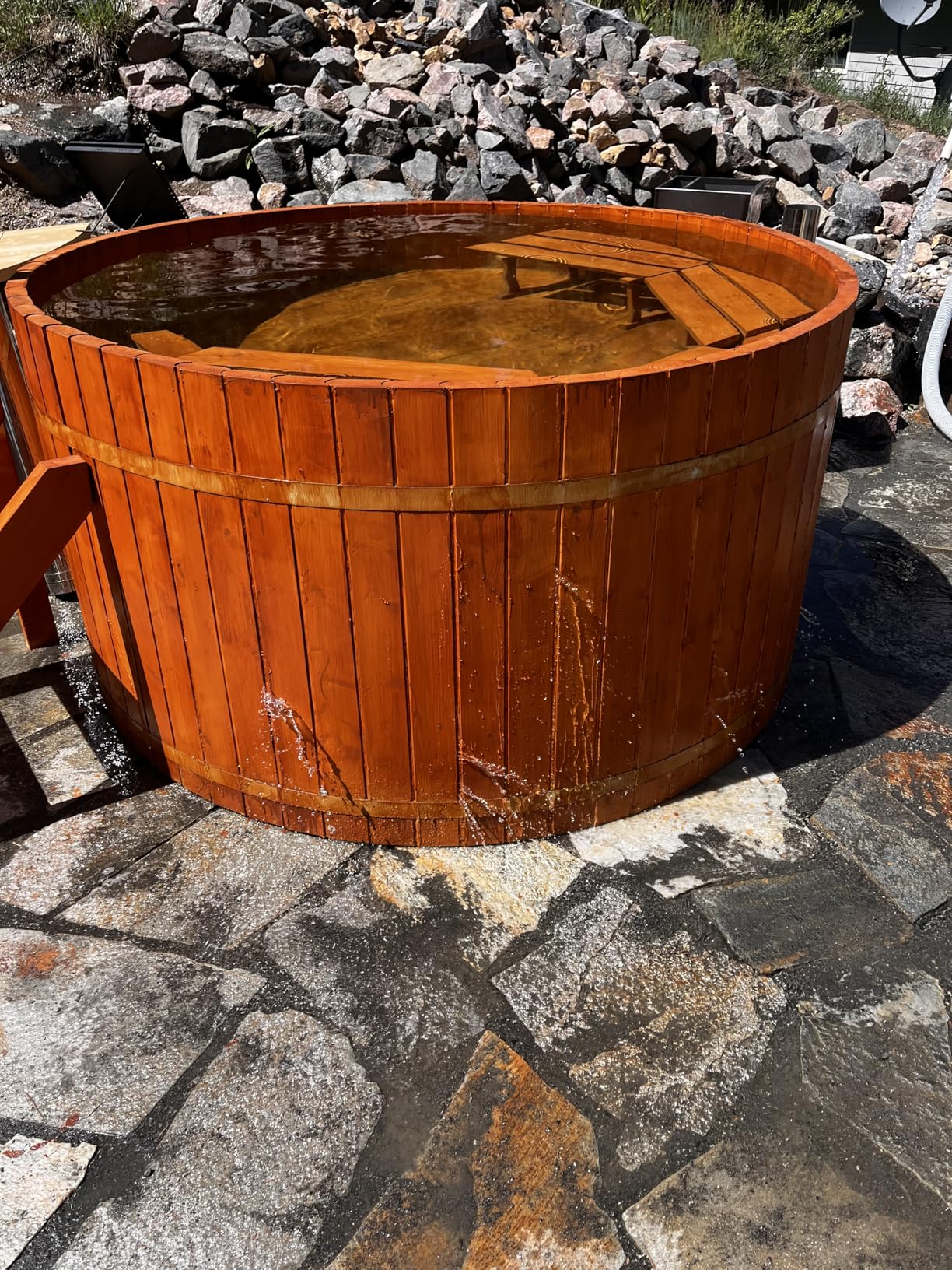 Aleko Wood Hot Tub and Ice Bath with Internal Stove | Wood-Burning Hot Tub | Cold-Plunge Tub | 4-5 Person | 422 Water Gallon Capacity | Pine customer photo 1