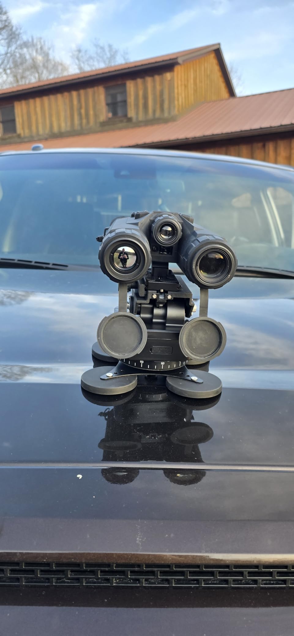 Soonpho M6 Auto Face Tracking Motorized Rotating Panoramic Tripod Head, Remote Control 360° Pan Tilt Head with Mobile Phone Clip for DSLR Cameras, Camcorders, Smartphones, Tripod customer photo 1