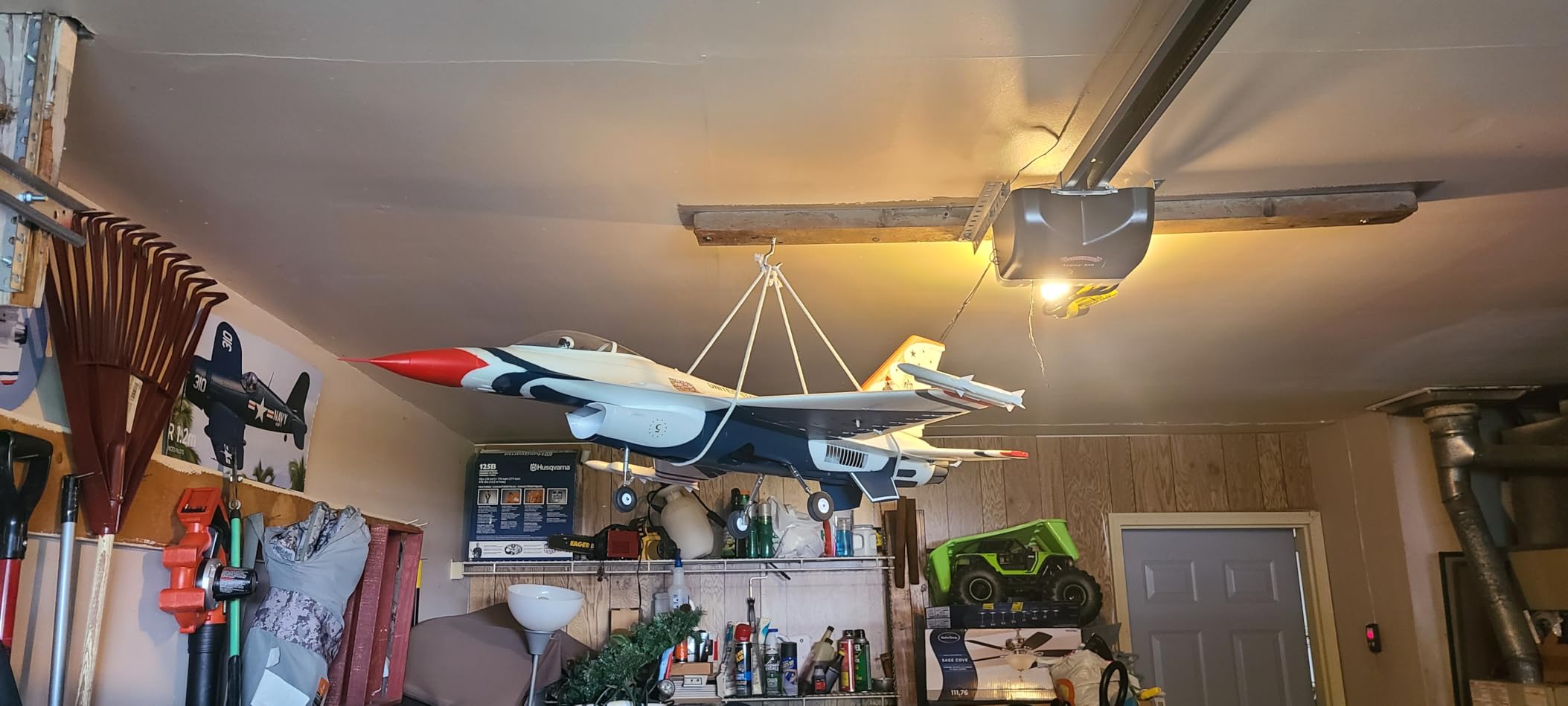 E-flite F-16 Thunderbirds 70mm EDF Jet BNF Basic customer photo 1