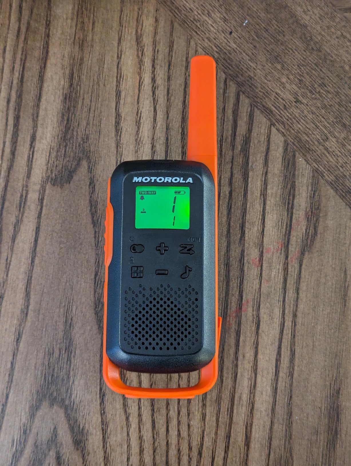 Motorola Talkabout T275 Two-Way Radios (2-Pack) - 25 Mile Range, Rechargeable, NOAA Weather Alerts, VOX, Earpieces & Case - Survival Ready for Bug Out Bags customer photo 2