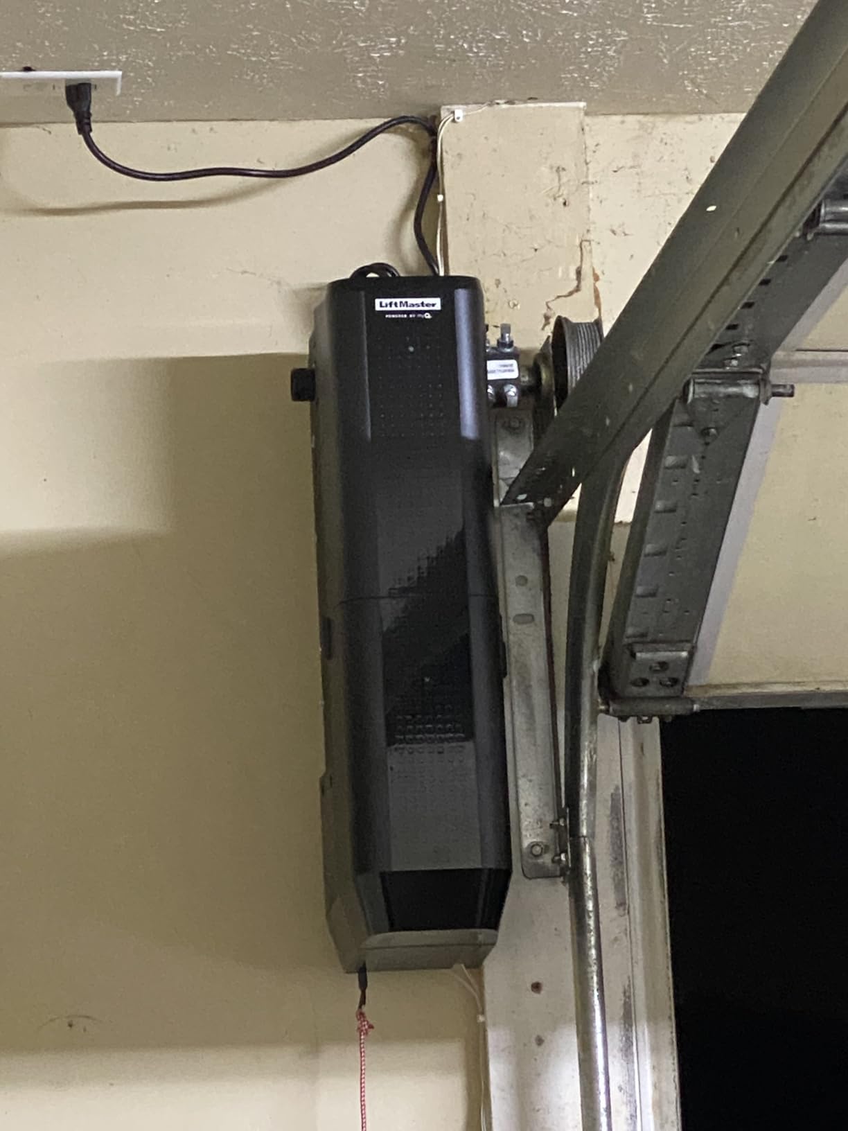 Liftmaster HD RJO 98032 Jackshaft Wallmount DC WiFi with Backup Battery customer photo 1