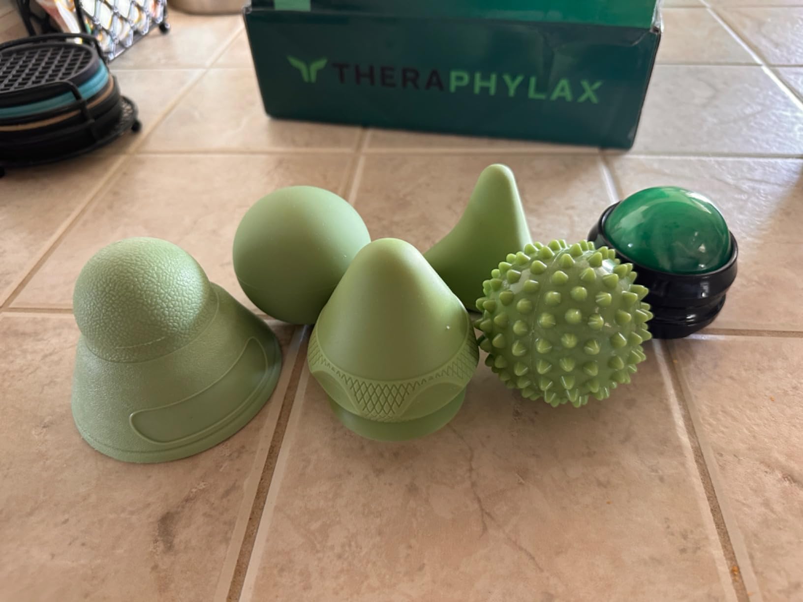 Physical Therapy Pain Relief Massage Ball Set for Trigger Point Release - Myofascial Release Tool & Deep Tissue Massage Set of 6 Pieces - Lacrosse, Spiky, Hand Roller & Mountable Self Massage Ball customer photo 2