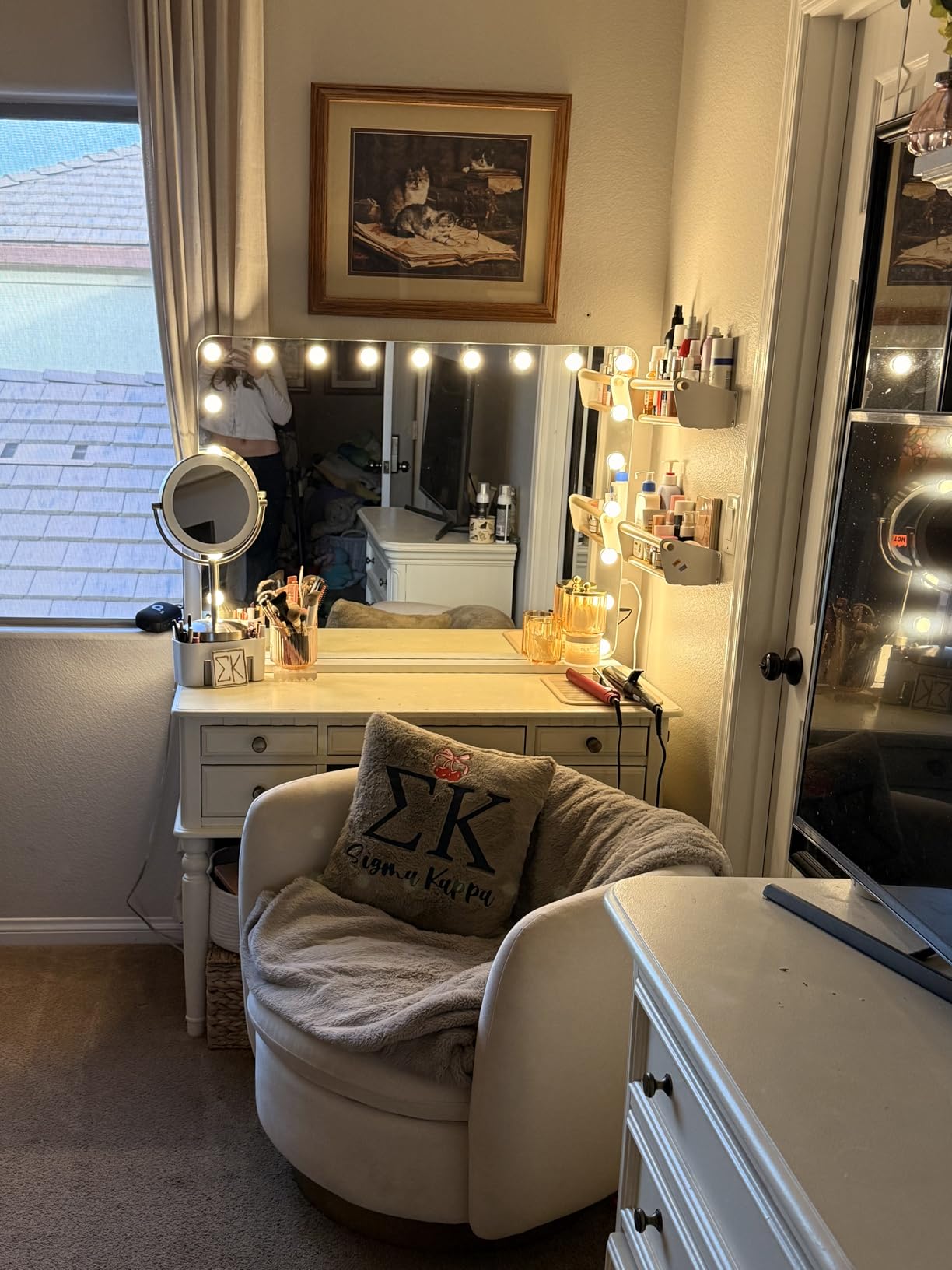 Hasipu Vanity Mirror with Lights, 40