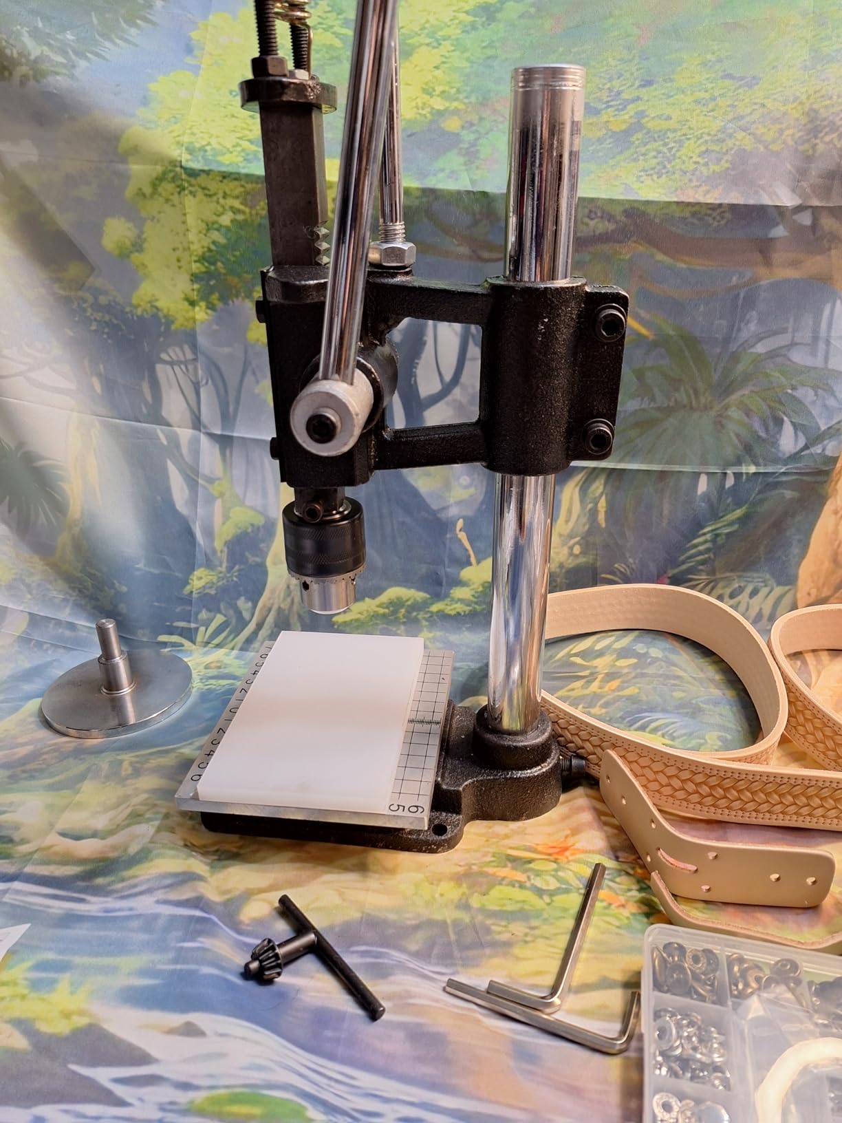 Leather Press Hole Puncher Leather Cutting Machine Hand Punching Machine for DIY Craft Punching Holes Cutting, Forming Pressing, Install Rivets and Snap Buttons customer photo 2