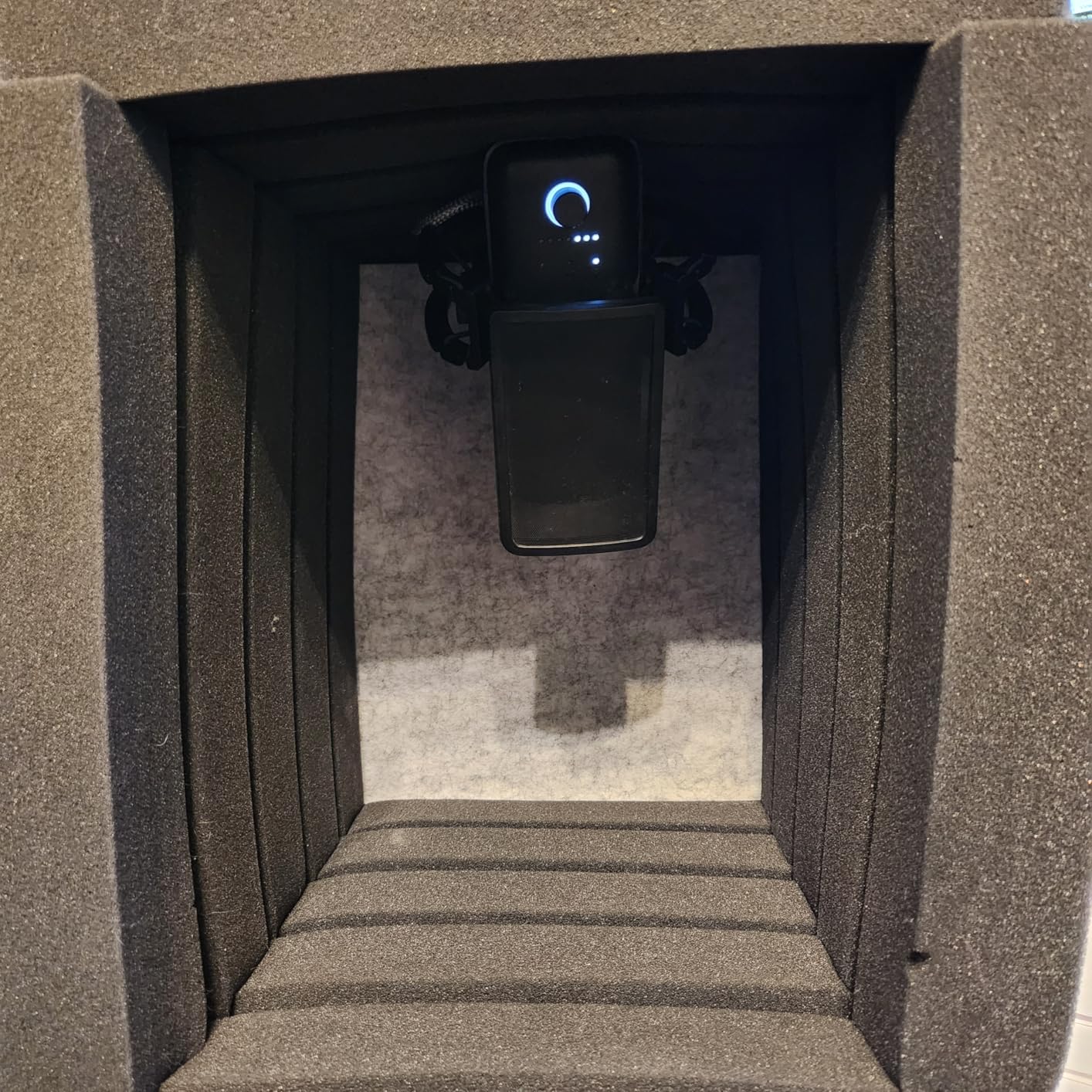 TroyStudio Enclosed Vocal Booth, Portable Microphone Isolation Shield, Foldable Reflection Filter with Acoustic Foam & Panels, Recording Sound Box Home Studio Equipment for Podcast Music Voice Over customer photo 2