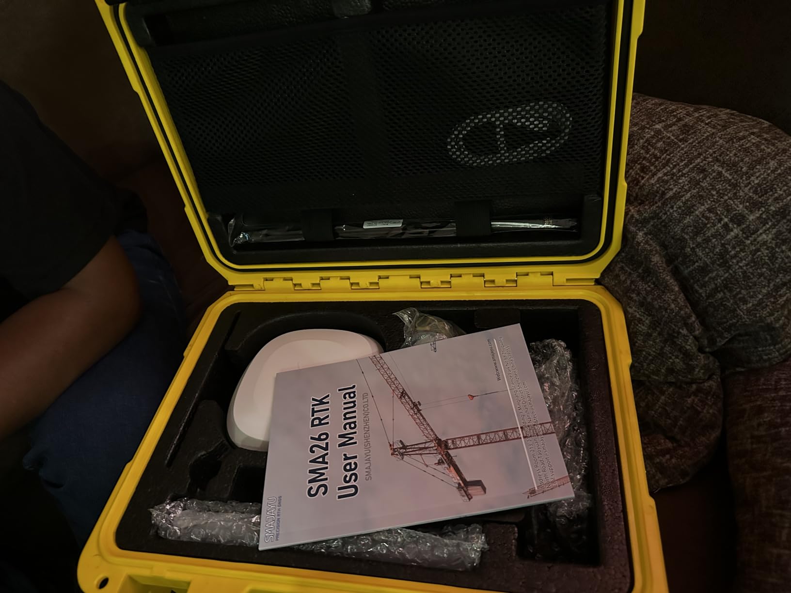 IMU RTK GPS Survey EQUIPEMNT 1cm Accuracy Kilometers Distance Between SMA26 PRO RTK Rover and RTK Base, Work as Base Station for Drones, 0-60° Tilt Surveying customer photo 1