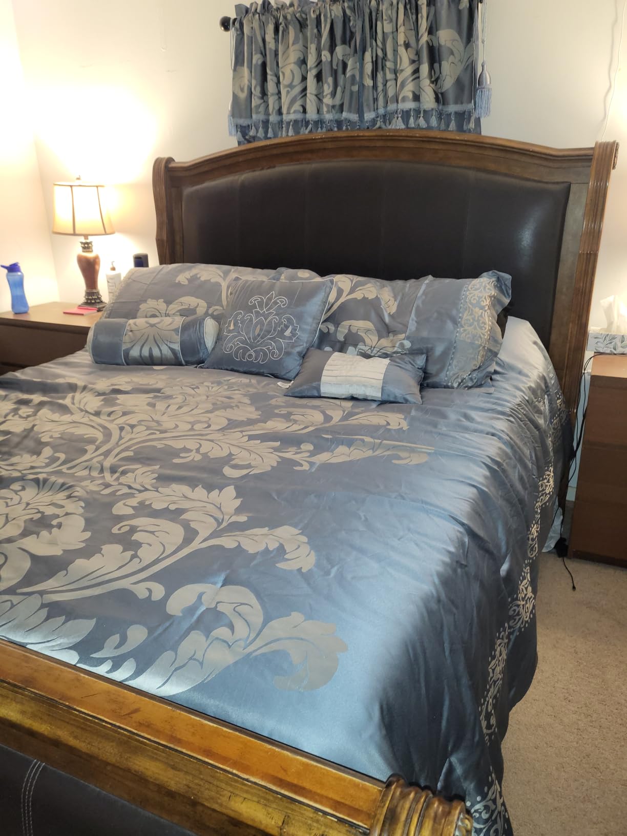 Chezmoi Collection Royale 7-Piece Jacquard Floral Comforter Set, Oversized King, Navy/Gold customer photo 1