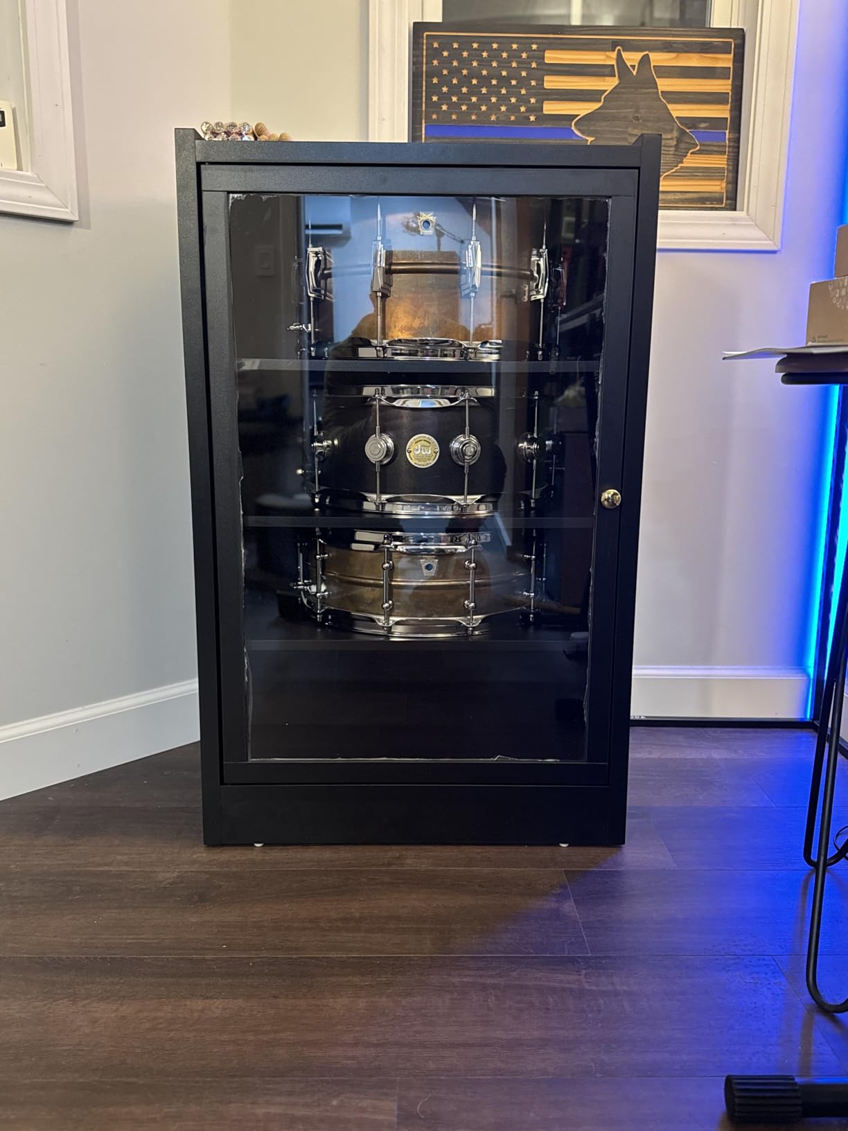LEVNARY Media Cabinet with Door, Black 5-Tier Stereo Cabinet with Adjustable Shelves, AV Media Storage Shelf with Cable Management, Audio-Video Rack Stand for Living, Gaming, Recording Room (Black) customer photo 2