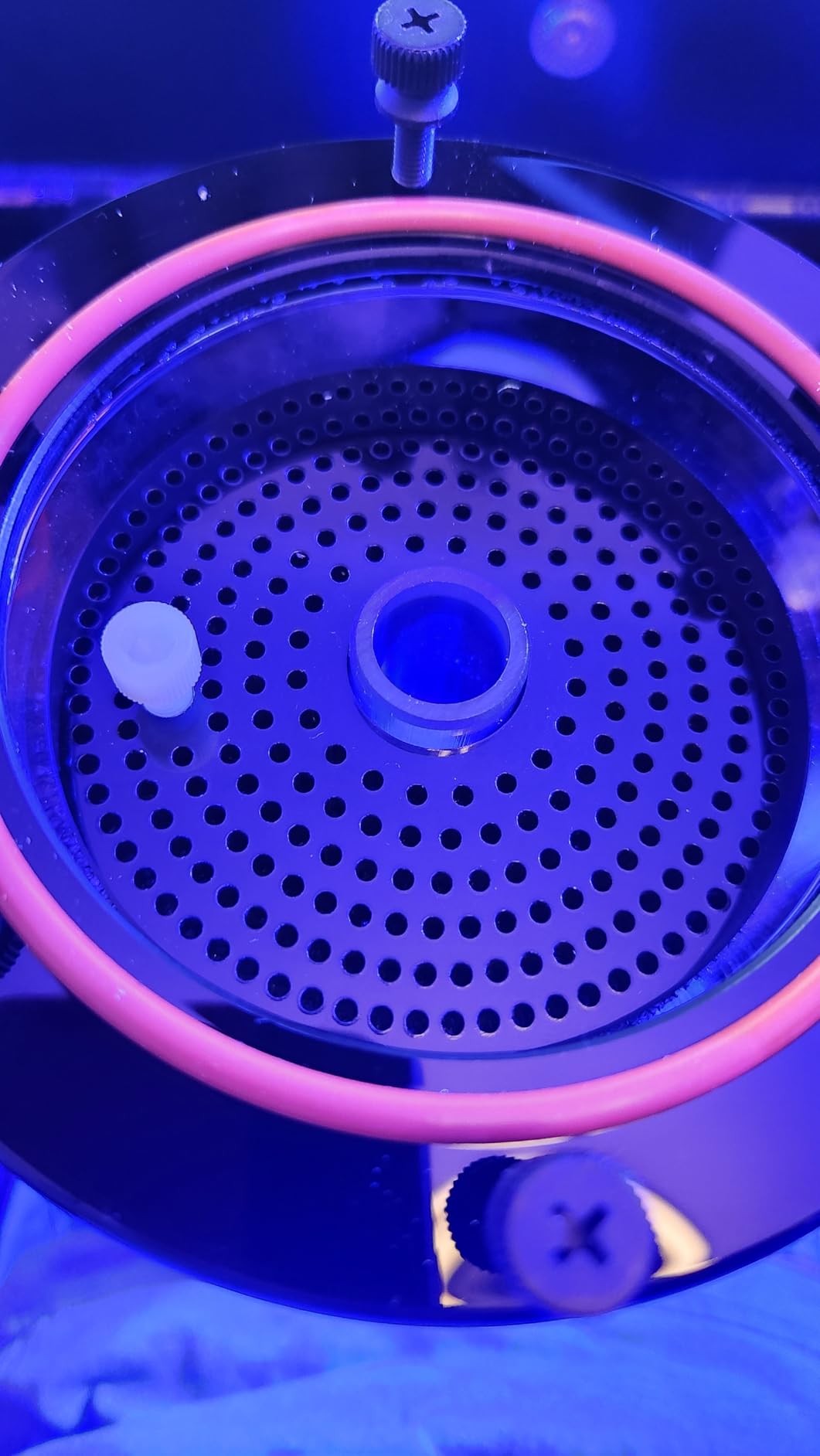 Fluidized Up Flow Media Reactor FR-1E Freshwater and Saltwater Aquarium Reactor Filtration customer photo 2