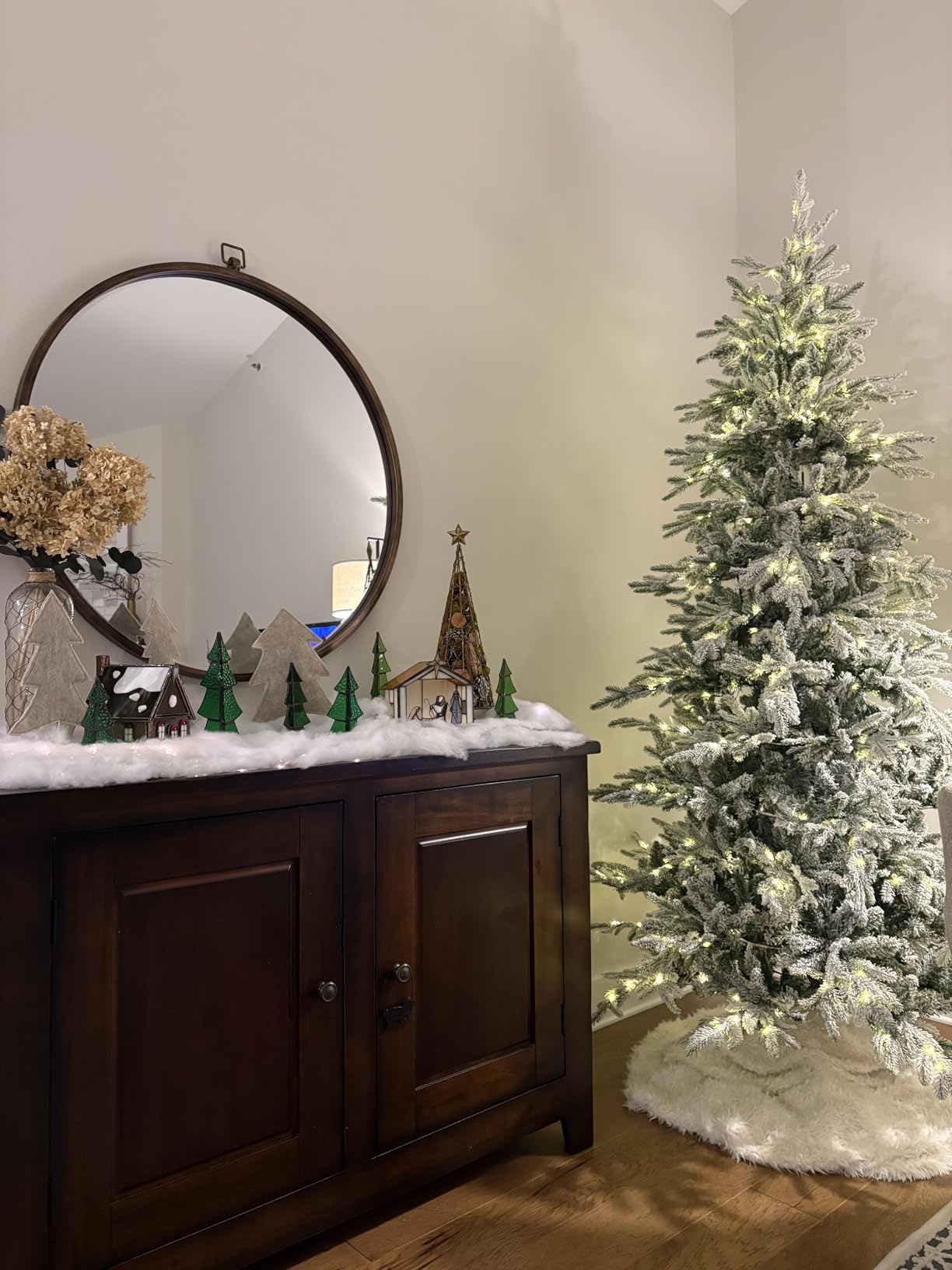 Best Choice Products Lighted Aspen Christmas Tree, 9ft Flocked Artificial Noble Fir, Pre-Lit White & Multicolored LED Lights Premium Holiday Décor customer photo 1