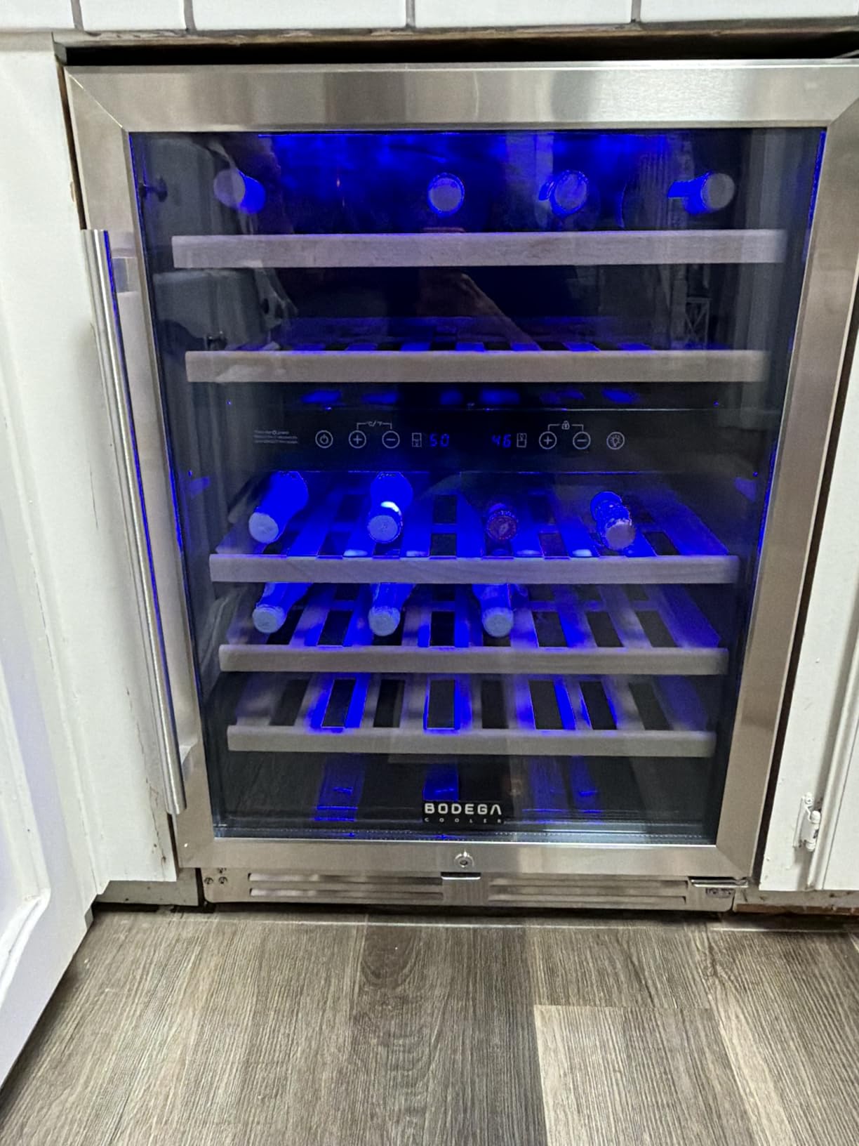 BODEGA 24 inch Wine Cooler, 46 Bottle, Under Counter Wine Cooler 24'' with Adjustable Shelves, Built-in Wine Refrigerators Free standing, Energy Efficient, Dual Zone Wine Fridge customer photo 2