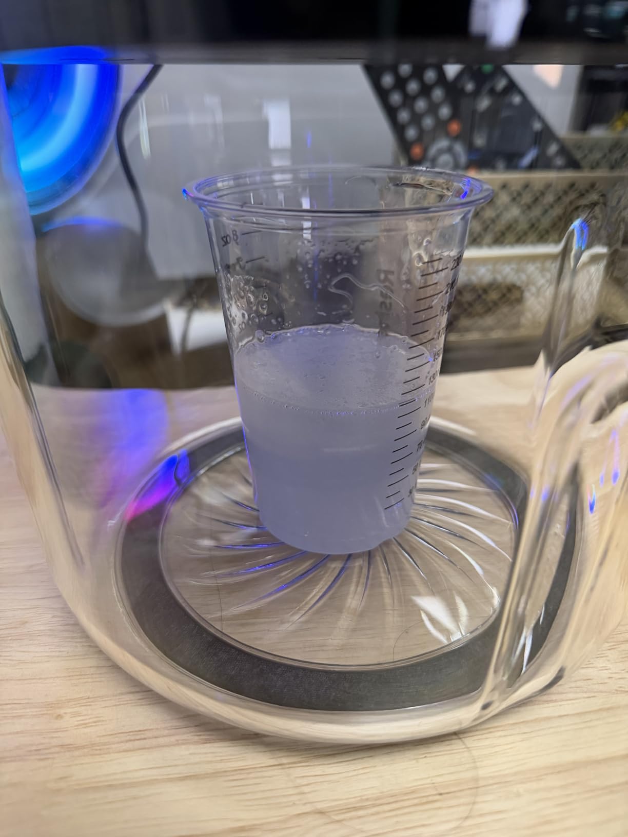 Resiners Resin Bubble Remover Airless Pro, 3 Min Remove 99.99% Bubbles, 99kPa Vacuum Chamber (20L/min), 3.2L Big Capacity for All Epoxy, UV Resin, Silicone, Art Crafts customer photo 2
