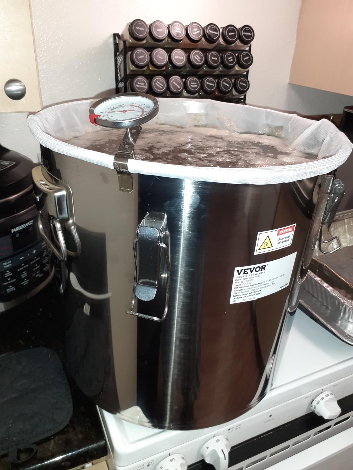 VEVOR Alcohol Still 13GAL/50L, Alcohol Distiller with Thumper Keg, Distillery Kit for Alcohol with Copper Tube & Build-in Thermometer & Water Pump customer photo 1