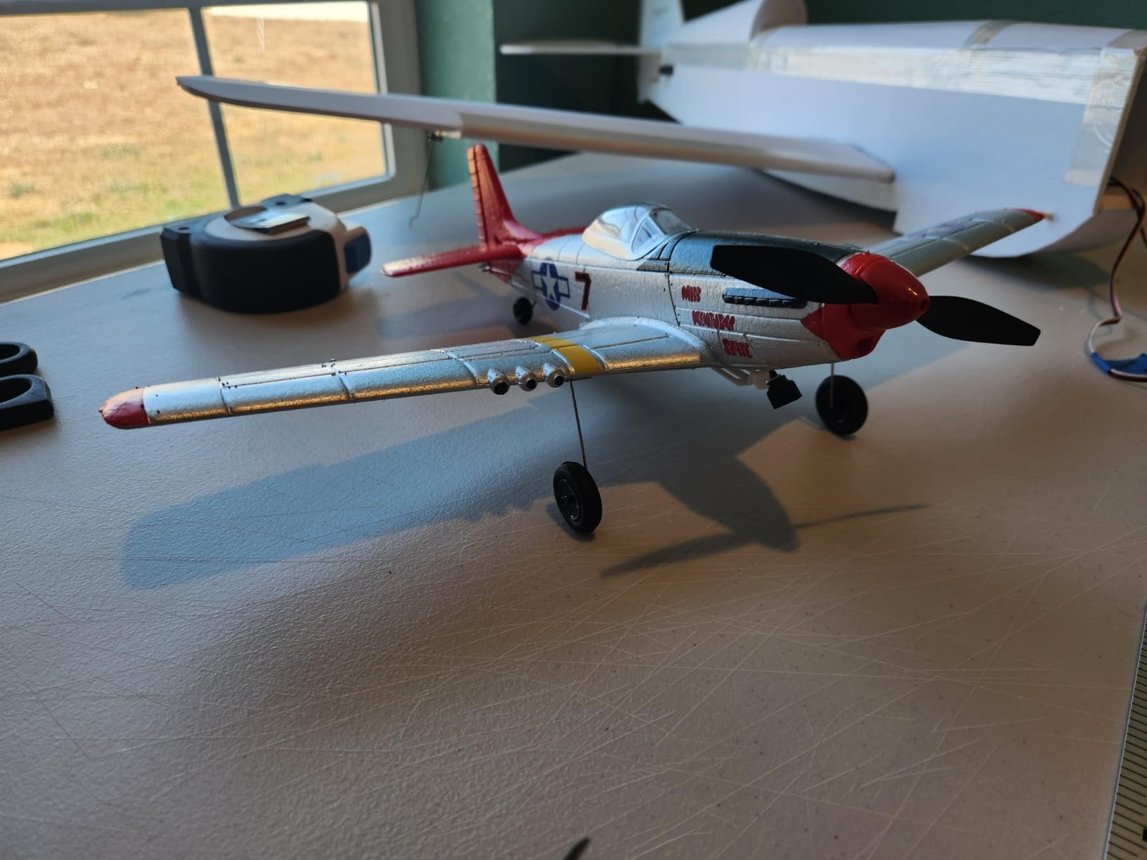 LEAMBE Brushless 4 Channel RC Plane, Ready to Fly Aerobatic Aircraft, Easy Control for Beginners, P51 Mustang RC Airplane for Adults Green customer photo 2